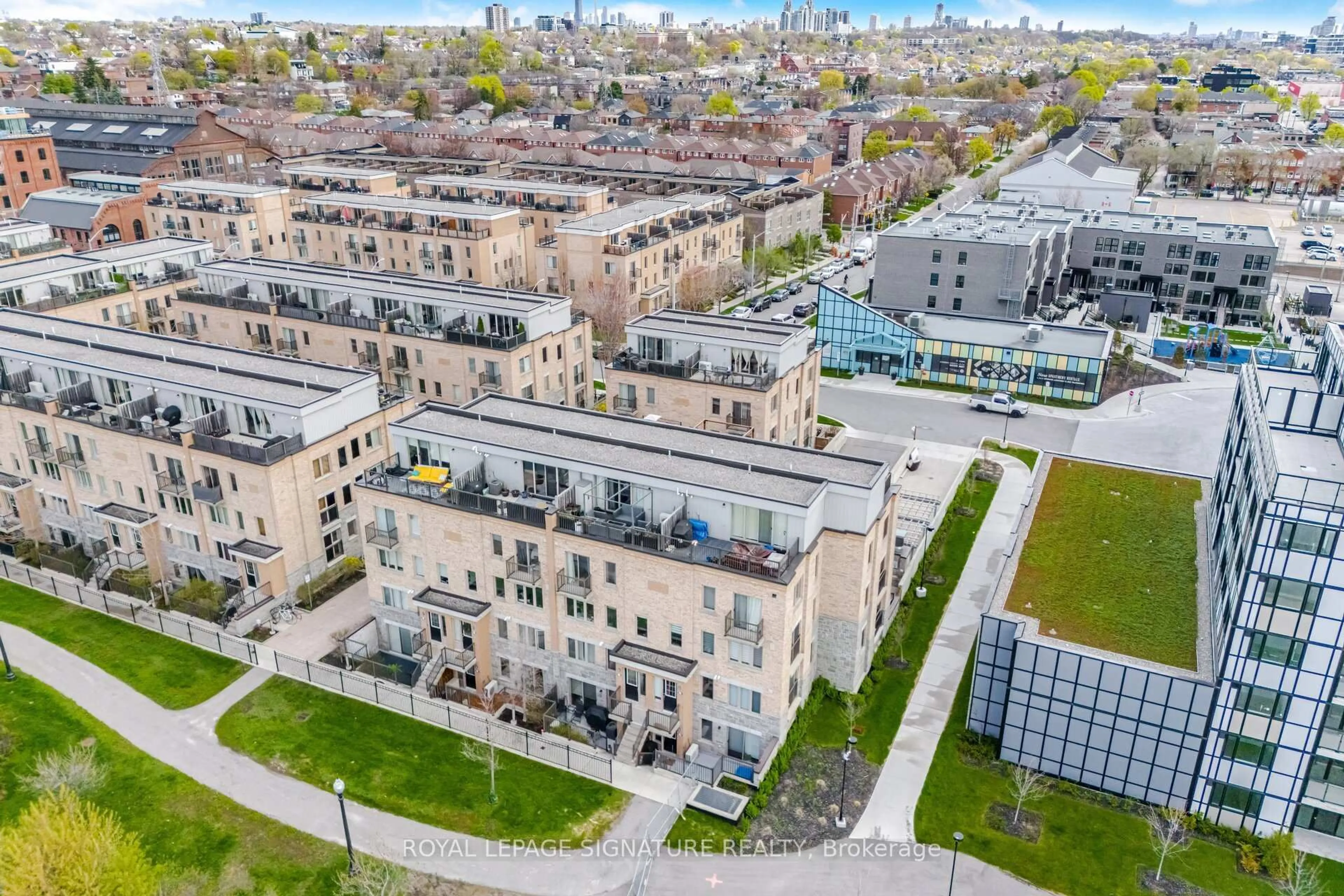 A pic from outside/outdoor area/front of a property/back of a property/a pic from drone, city buildings view from balcony for 8 Foundry Ave #162, Toronto Ontario M6H 0A5
