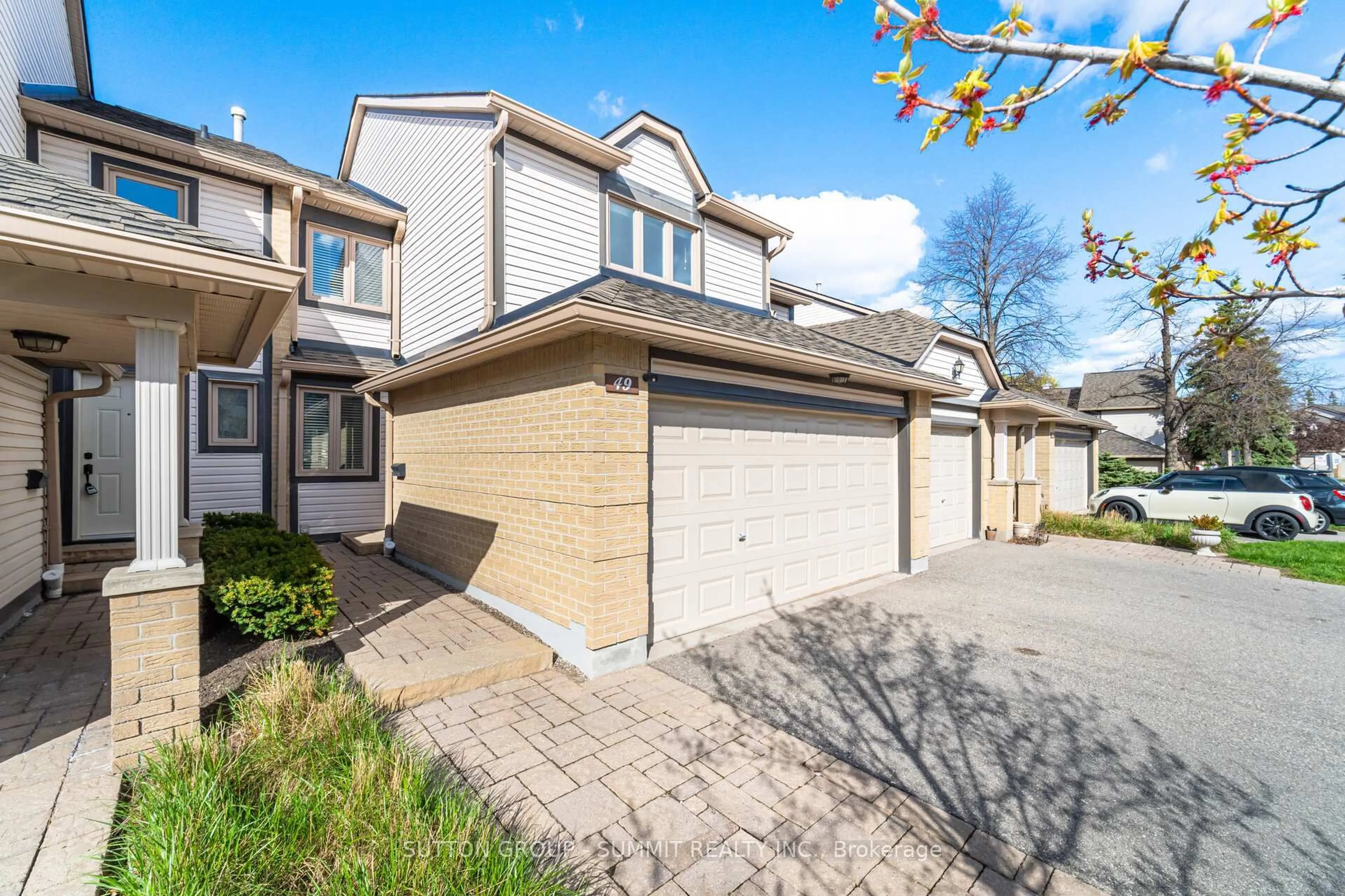 Unknown for 2275 Credit Valley Rd #49, Mississauga Ontario L5M 4N5