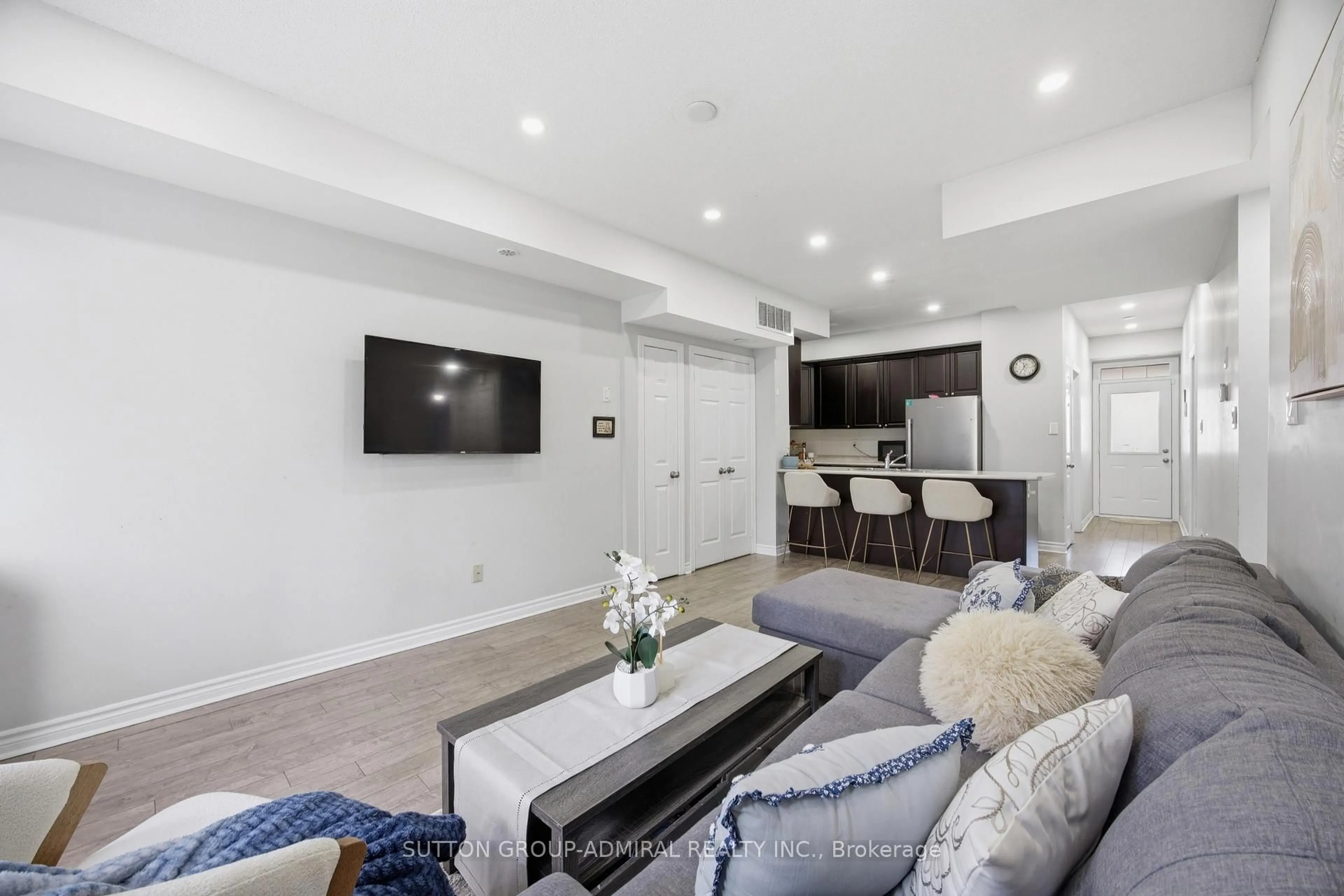 Living room with furniture, unknown for 180 Howden Blvd #56, Brampton Ontario L6S 0E6