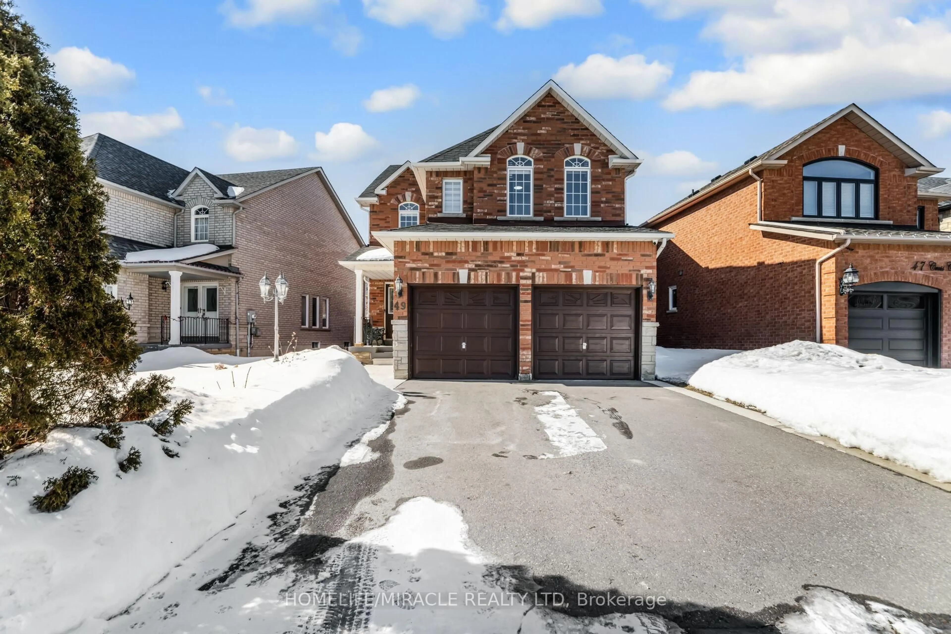 Home with brick exterior material, street for 49 Cross Country Blvd, Caledon Ontario L7E 2N6