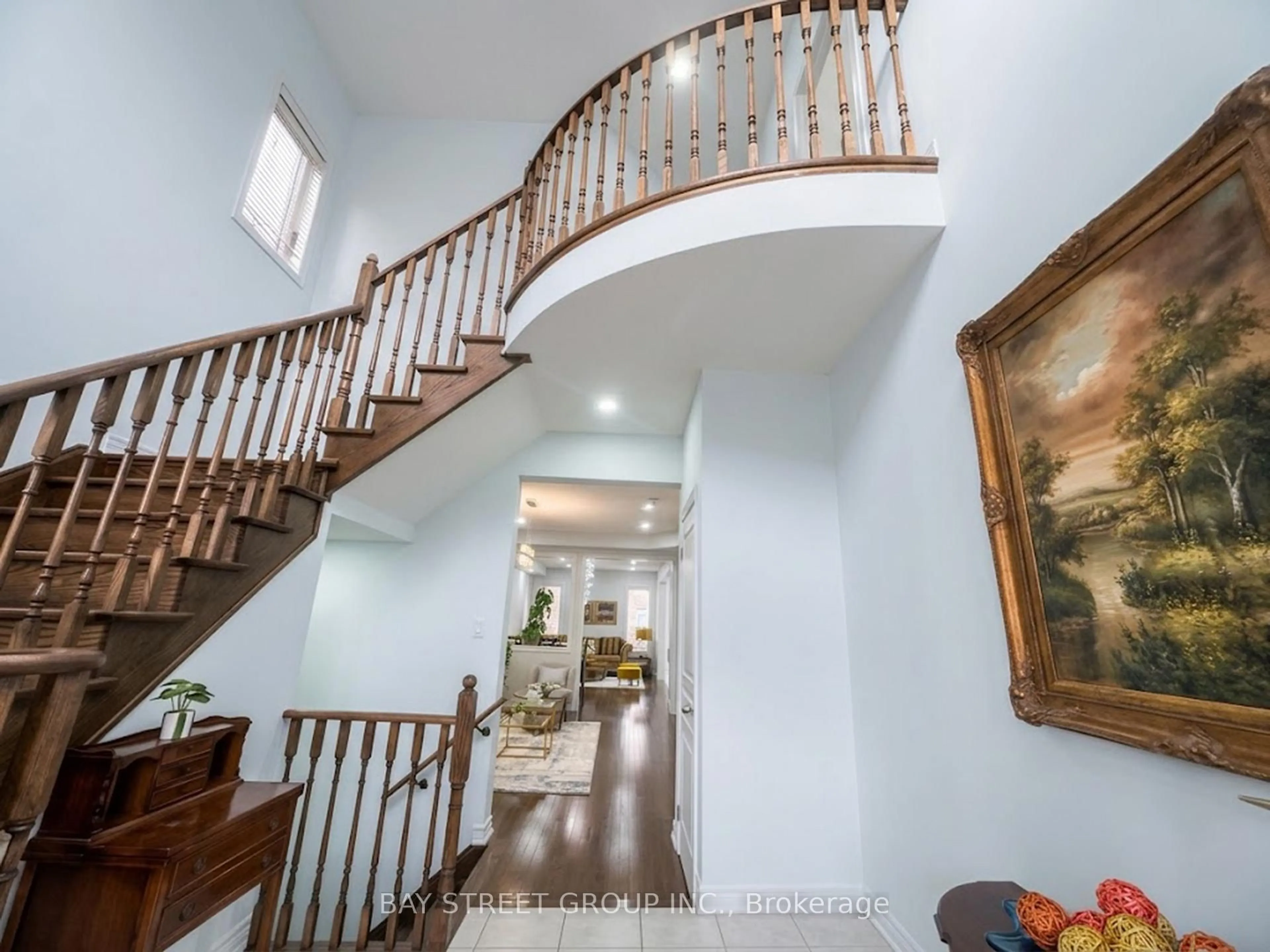 Indoor foyer for 12 Monceau Rd, Brampton Ontario L7A 4E6