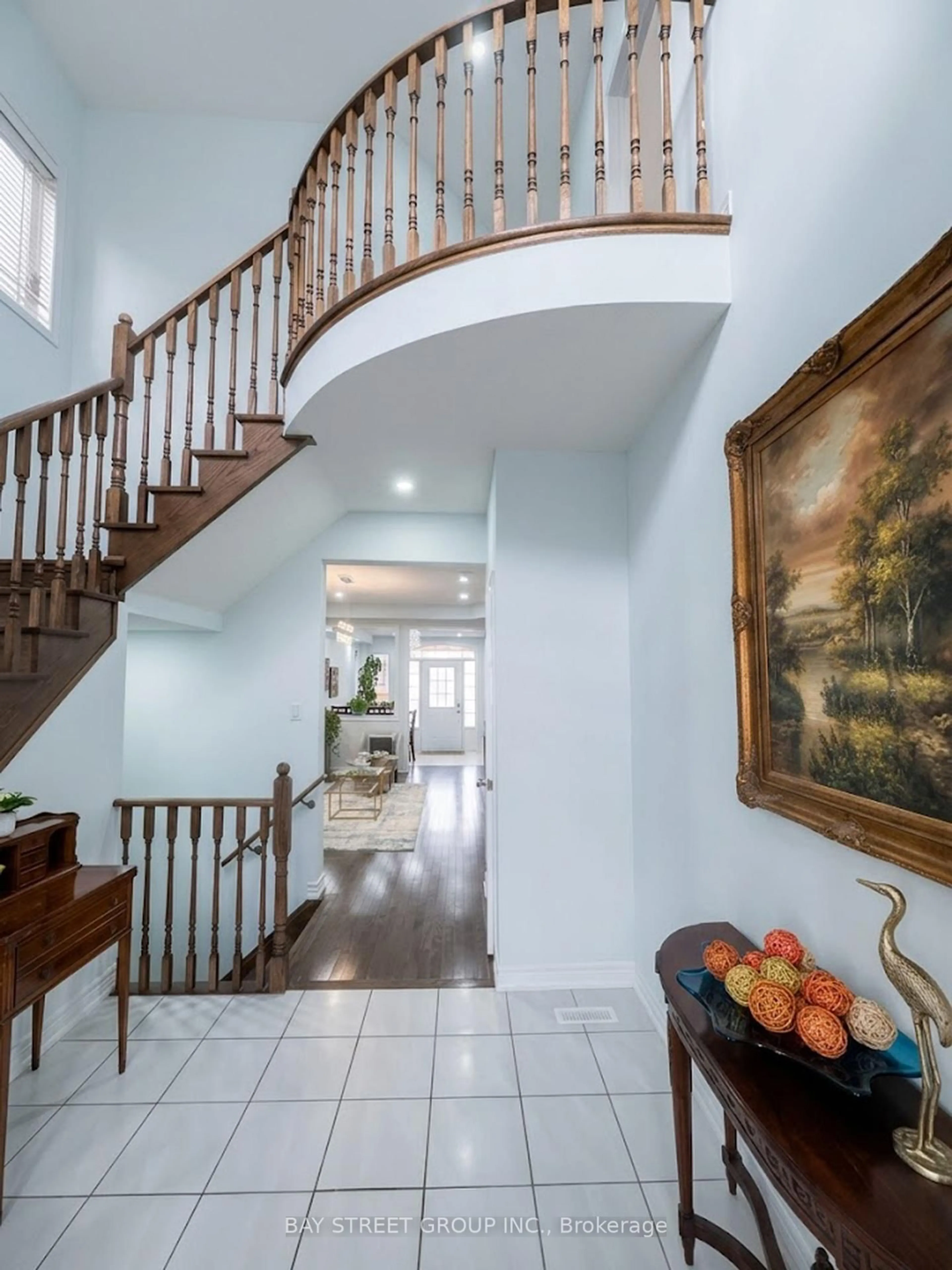 Indoor foyer for 12 Monceau Rd, Brampton Ontario L7A 4E6