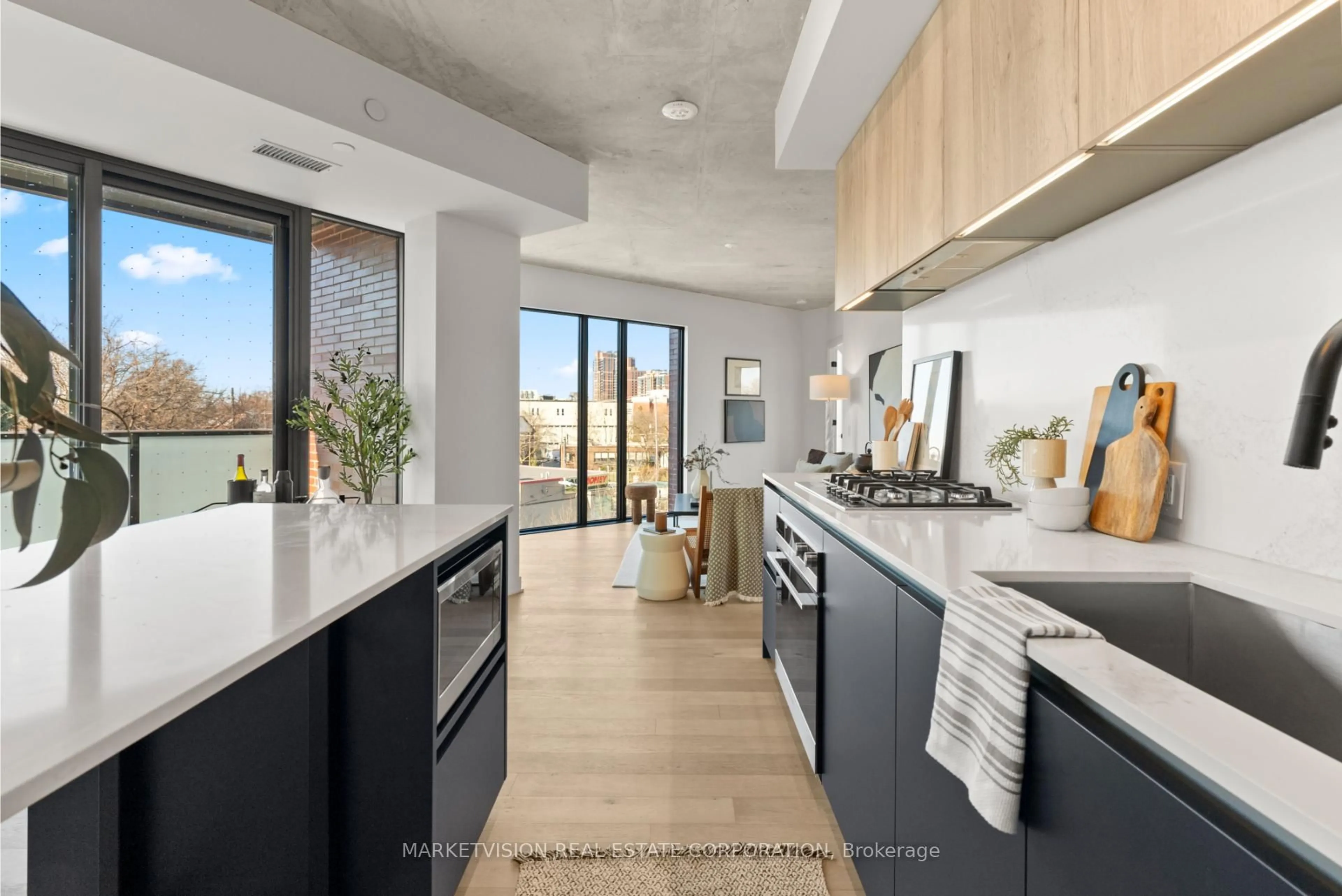 Open concept kitchen, ceramic/tile floor for 2625 Dundas St #405, Toronto Ontario M6P 0C5