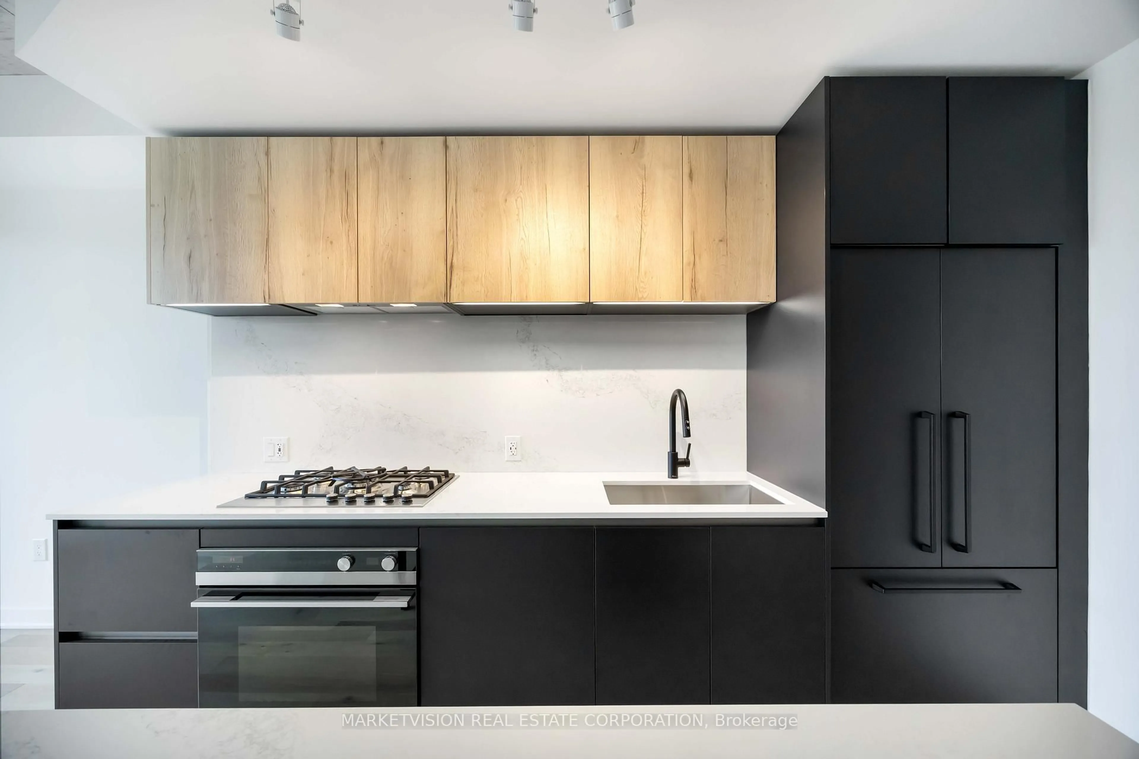 Standard kitchen, unknown for 2625 Dundas St #610, Toronto Ontario M6P 0C5