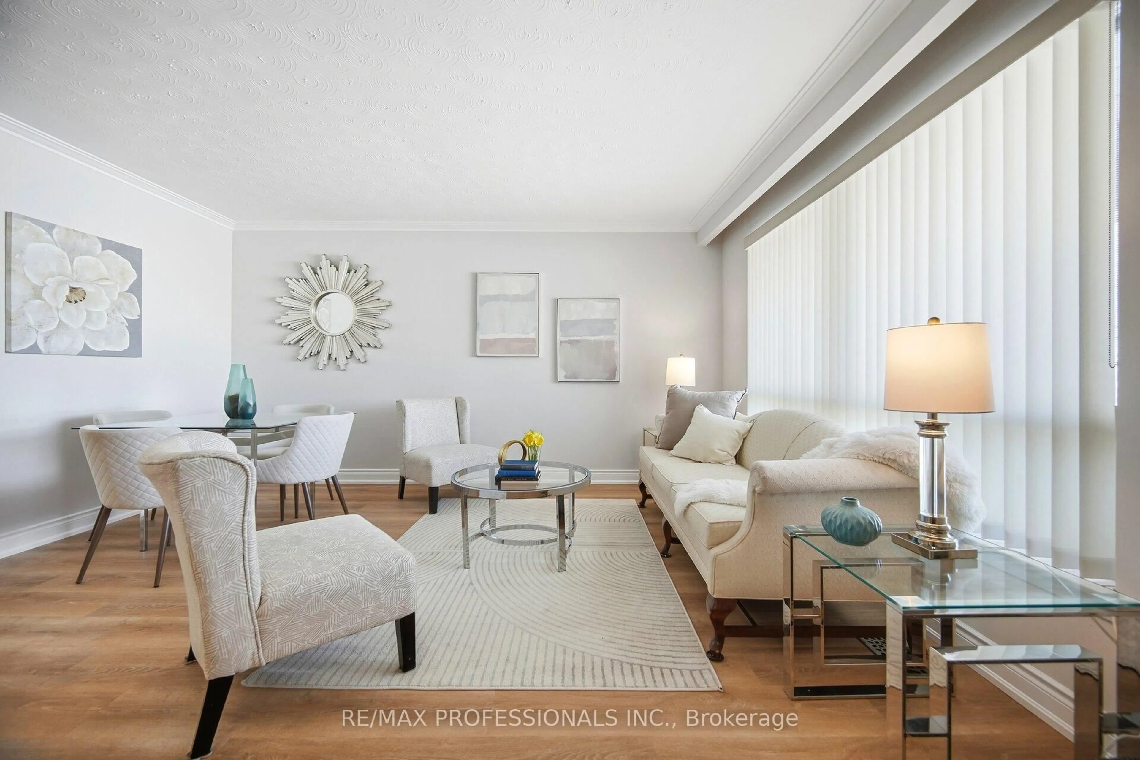 Living room with furniture, unknown for 83 Spenvalley Dr, Toronto Ontario M3L 1Z2