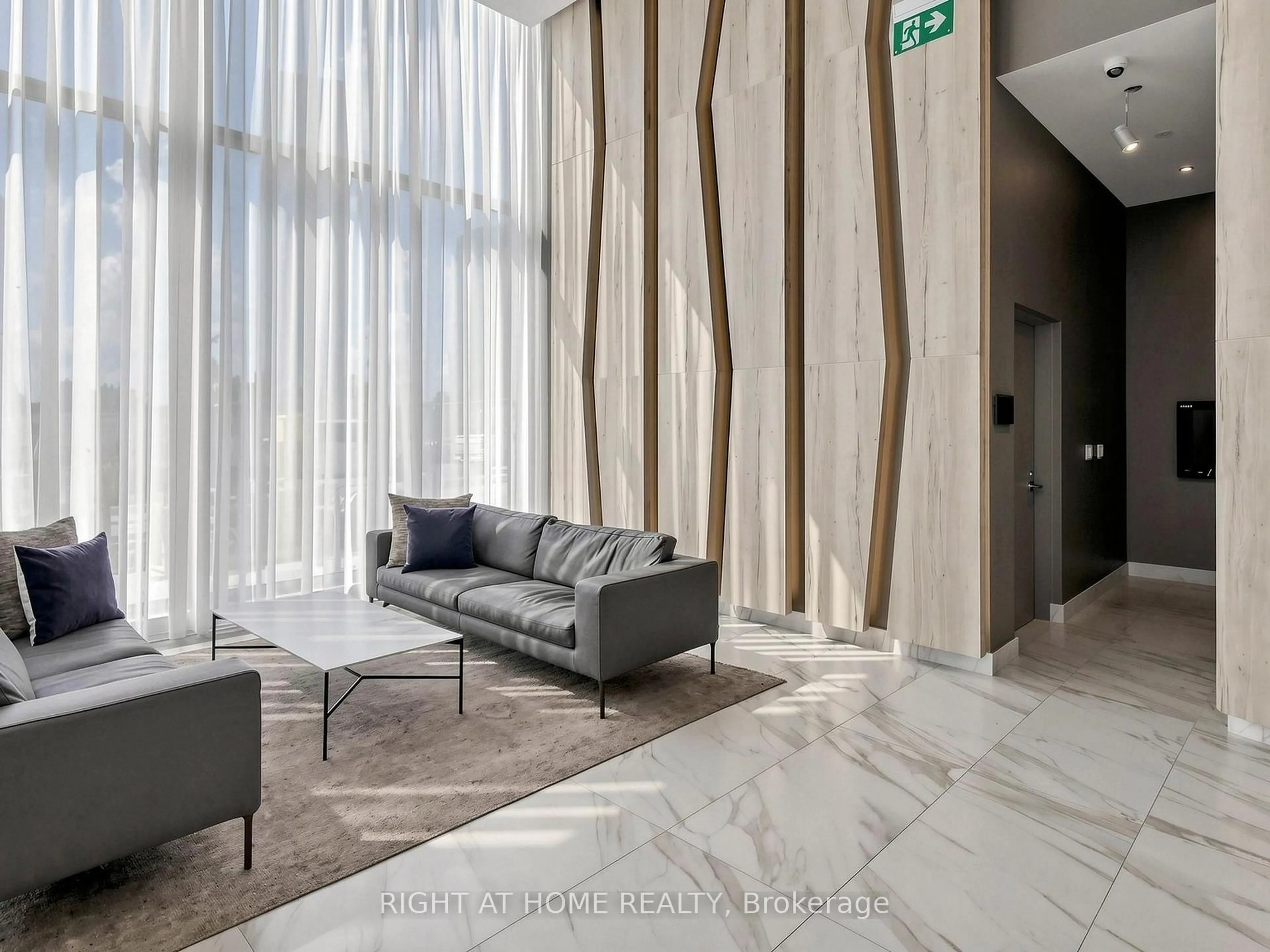 Lobby for 3883 Quartz Rd #3412, Mississauga Ontario L5B 0M4