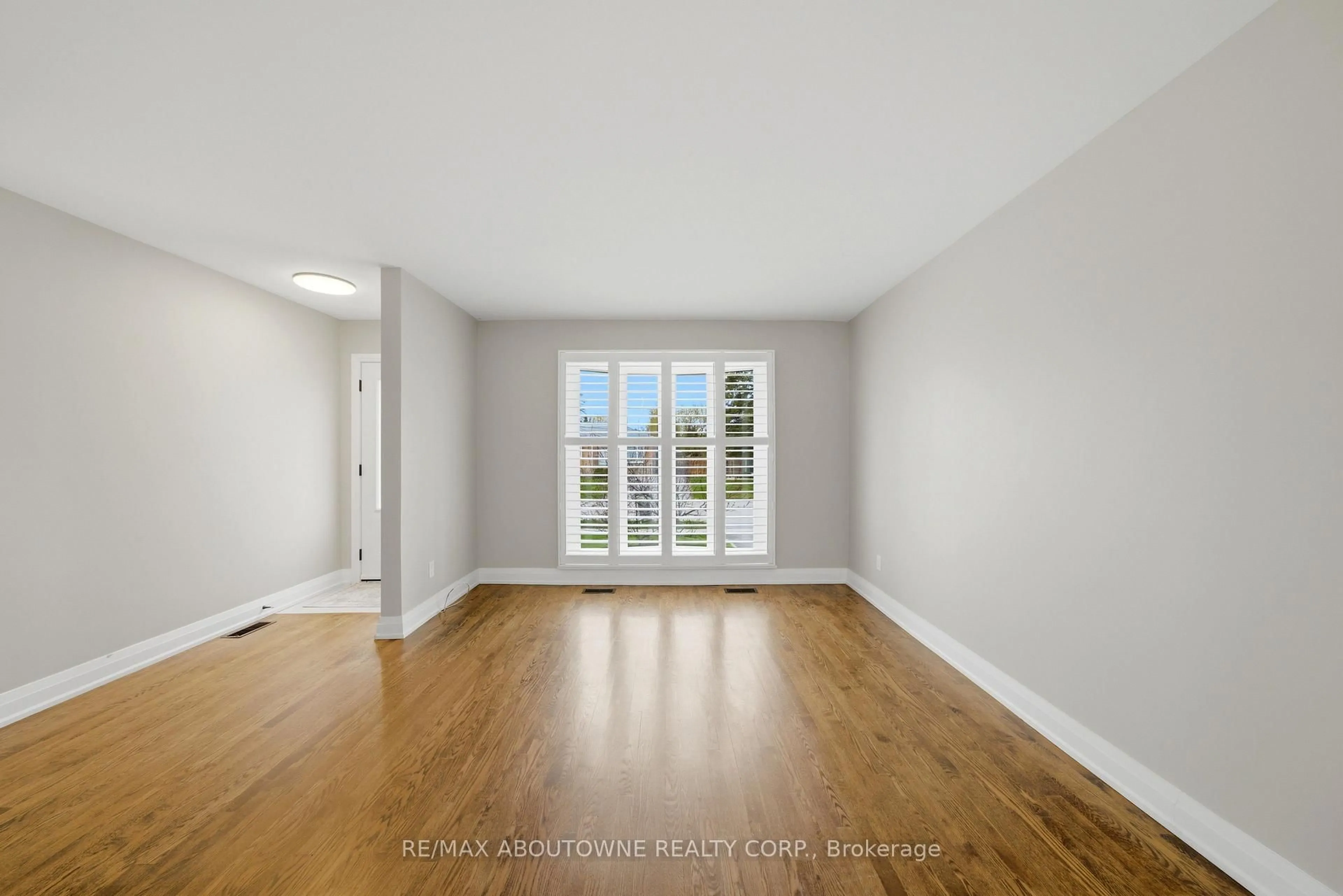 Unknown for 134 Wakefield Rd, Milton Ontario L9T 2L9