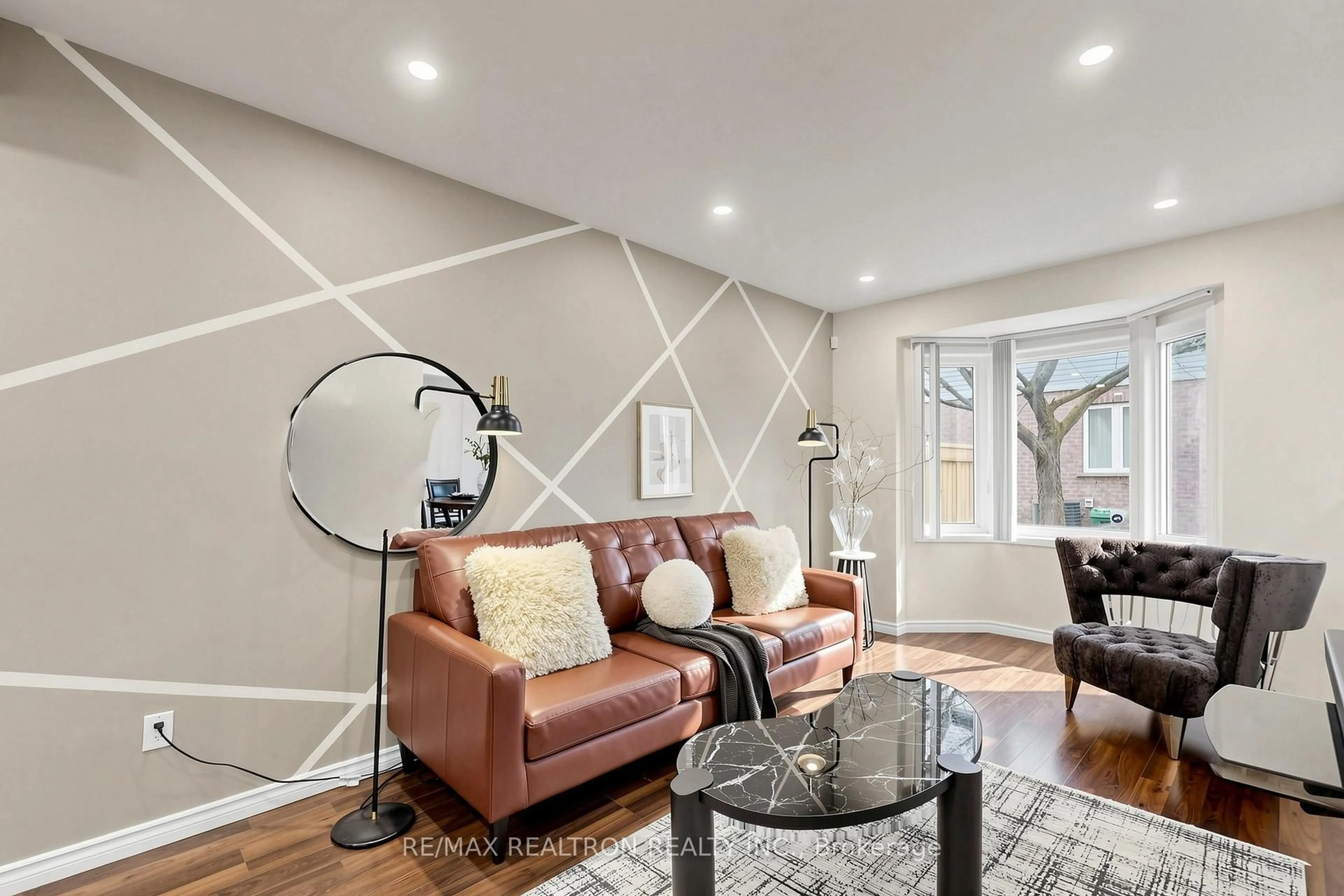 Living room with furniture, unknown for 4600 Kimbermount Ave #80, Mississauga Ontario L5M 6Z6