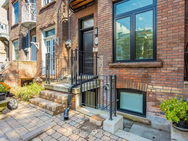 133 Cowan Ave, Toronto 3