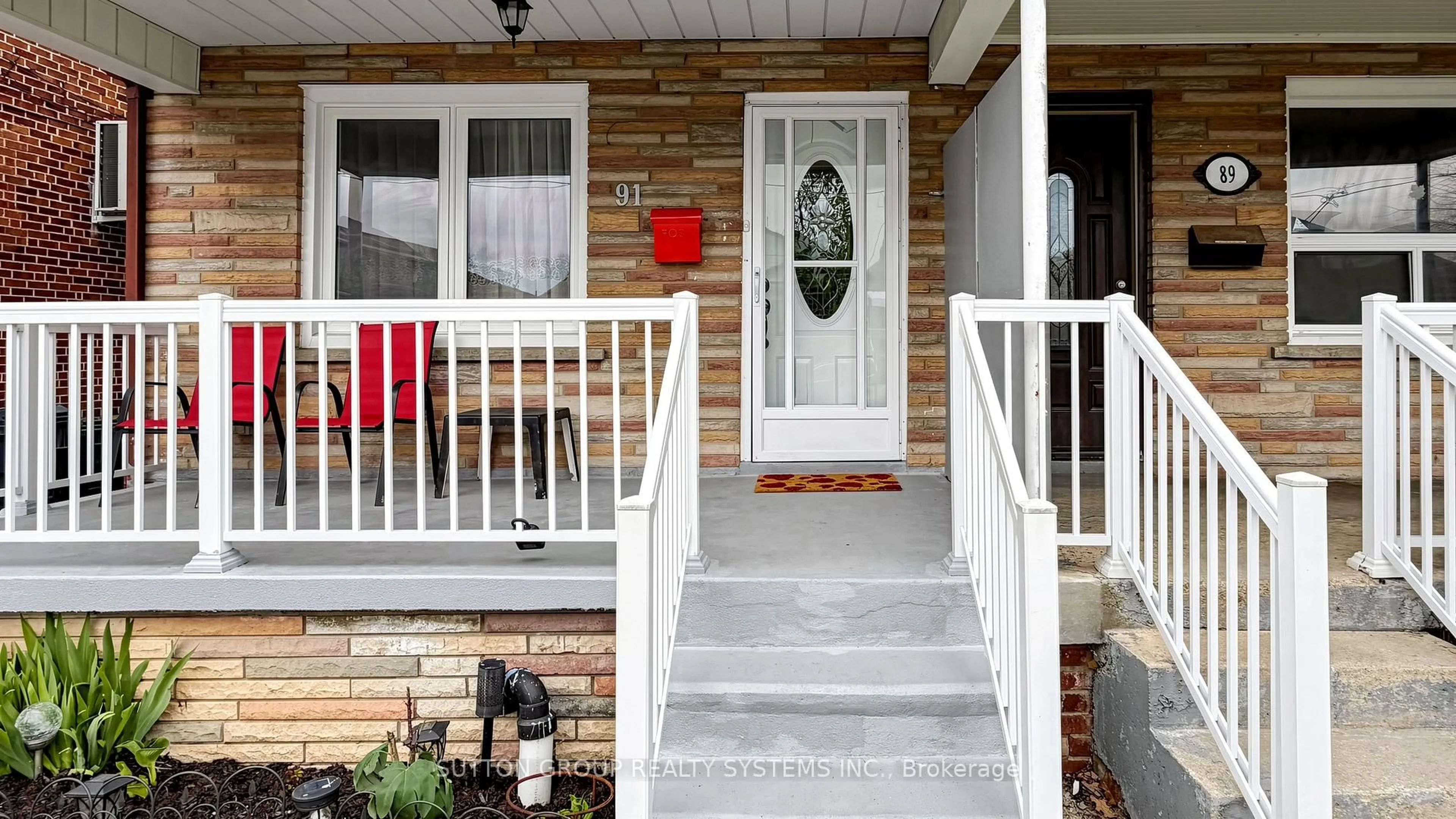 Unknown for 91 Kirknewton Rd, Toronto Ontario M6E 3X9