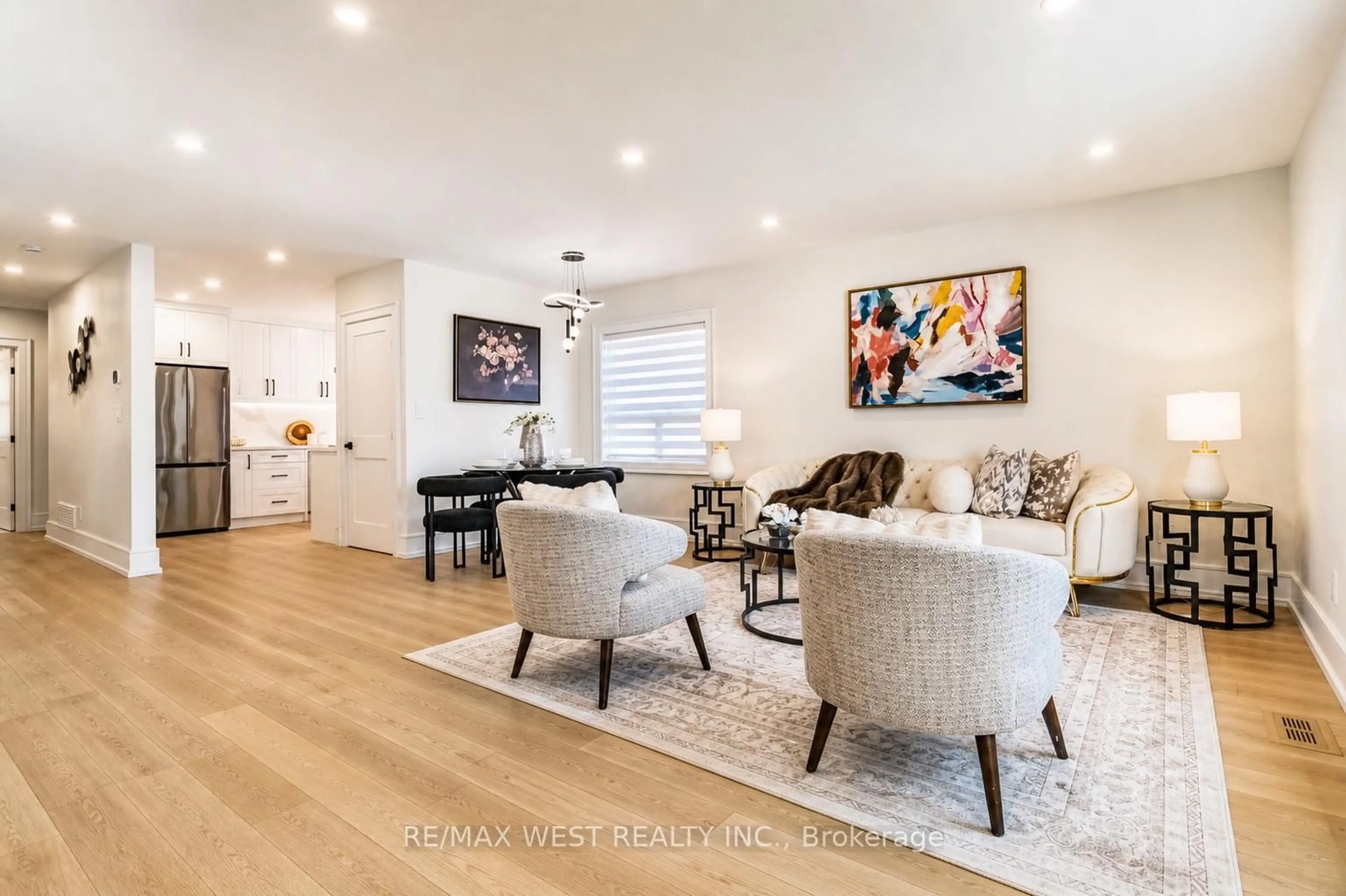 Living room with furniture, unknown for 48 Lloyd Manor Rd, Toronto Ontario M9B 5H7