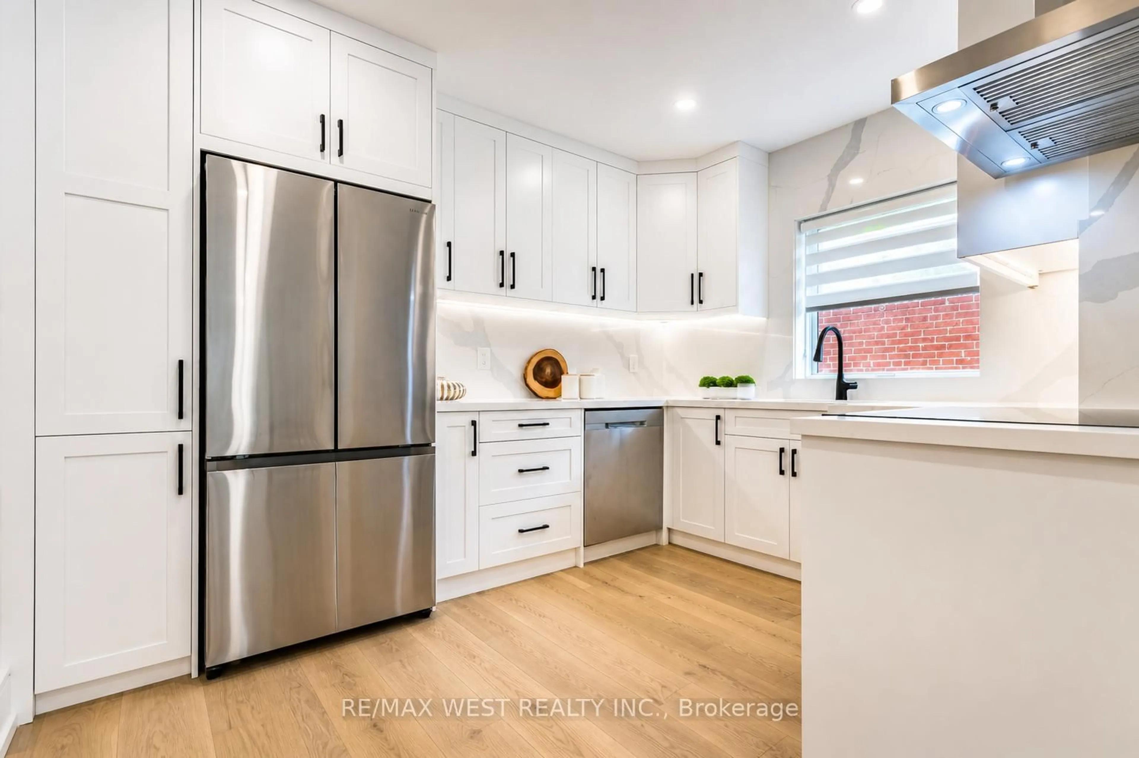 Contemporary kitchen, unknown for 48 Lloyd Manor Rd, Toronto Ontario M9B 5H7