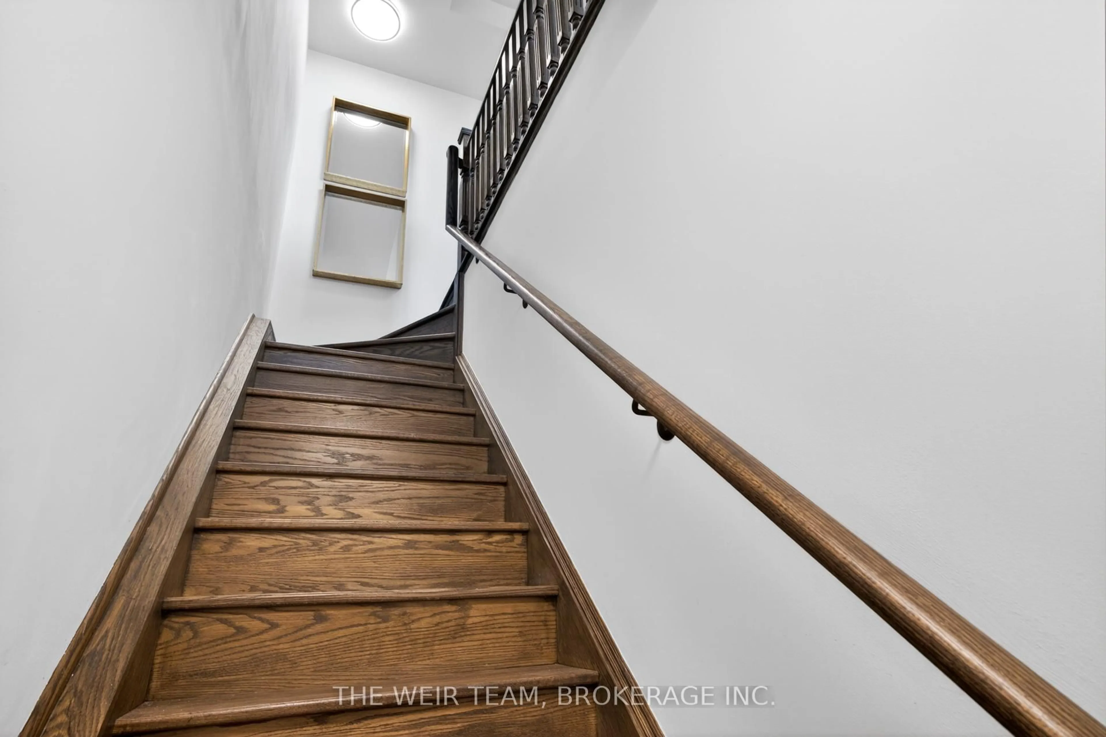 Stairs for 1120 Briar Hill Ave #308, Toronto Ontario M6B 0A9