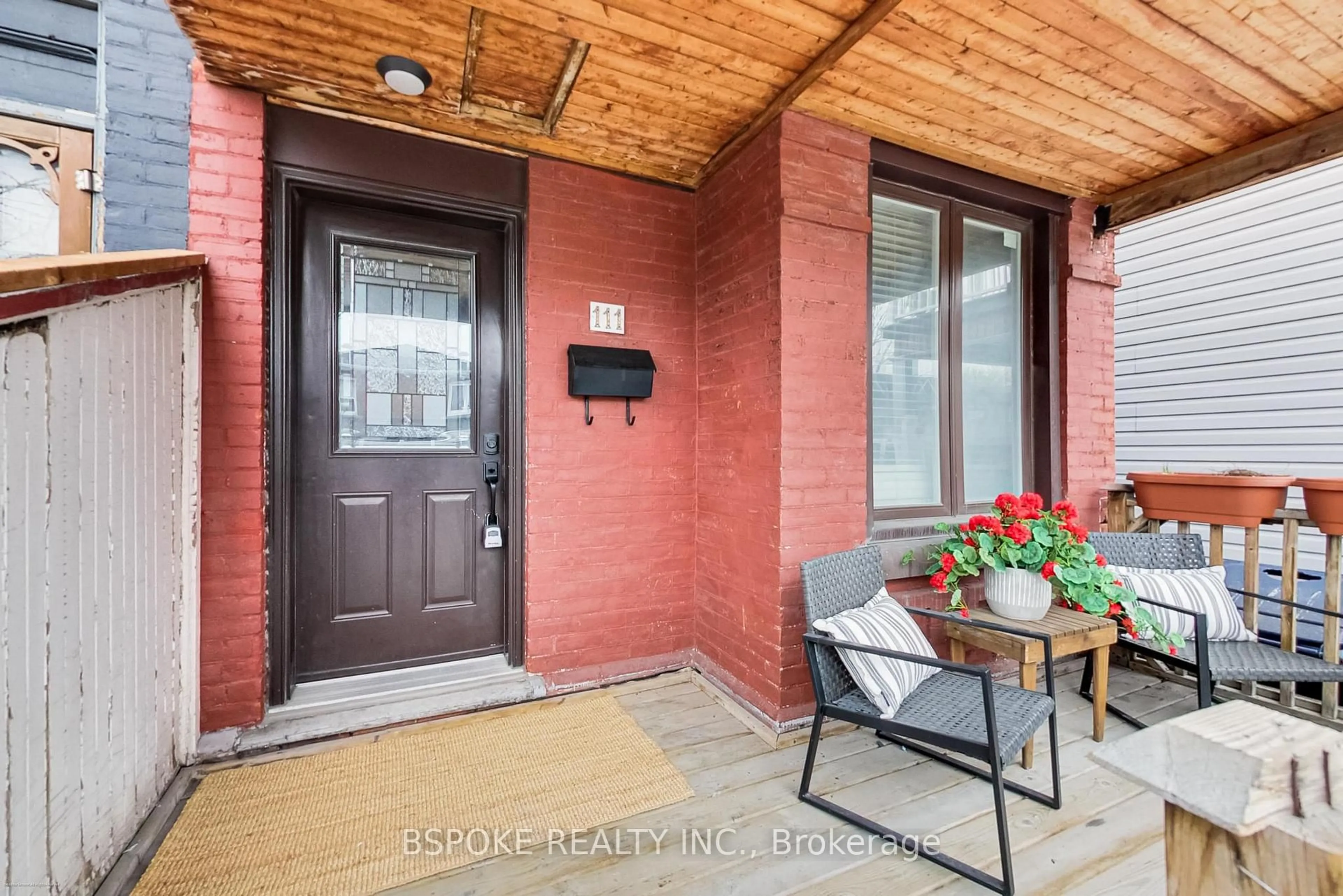 Indoor entryway for 111 Mulock Ave, Toronto Ontario M6N 3C5
