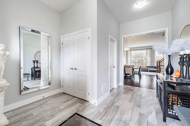 65 Honeyview Tr, Brampton 4
