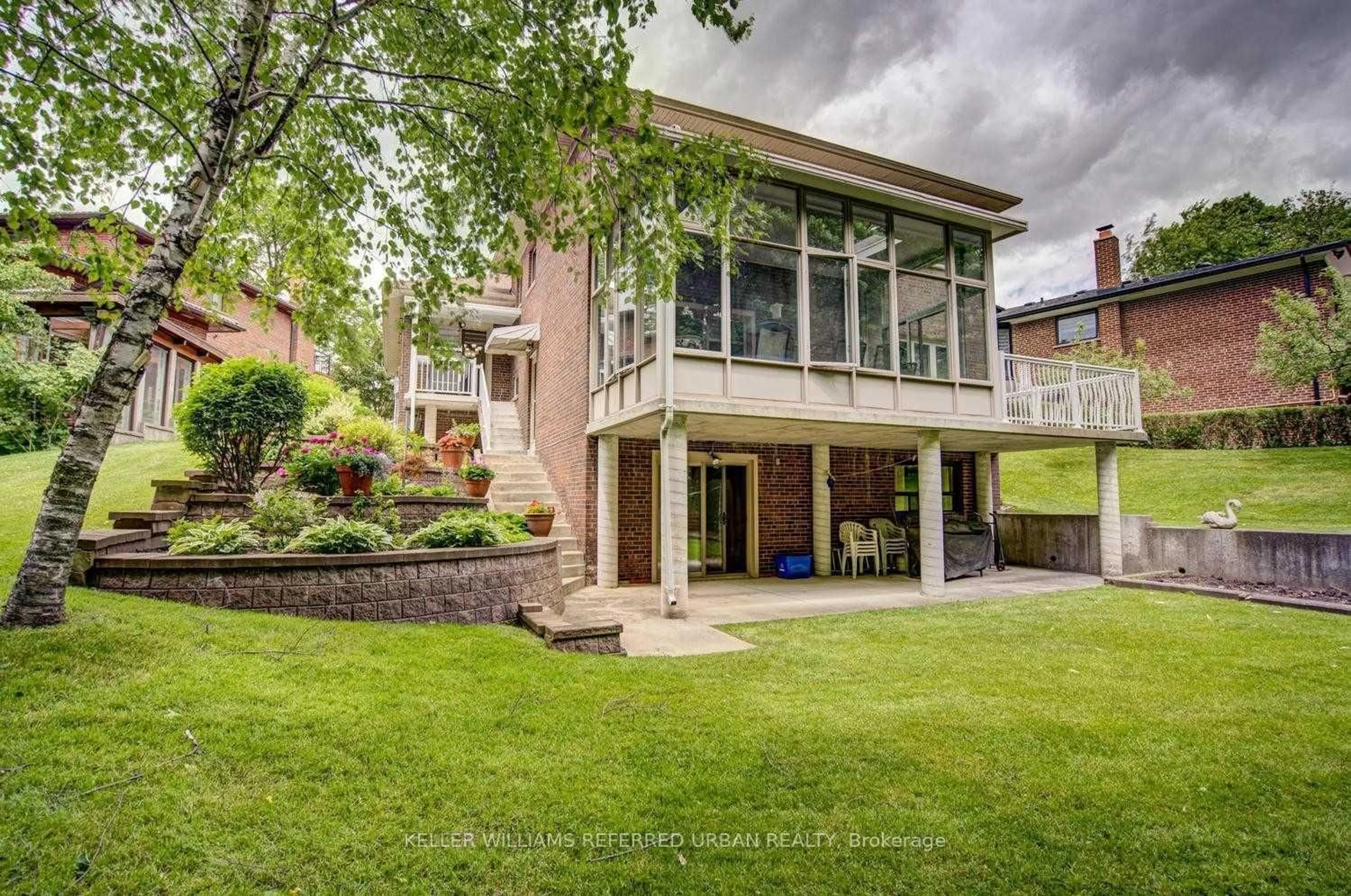 Unknown for 17 Hathor Cres, Toronto Ontario M9L 1C1
