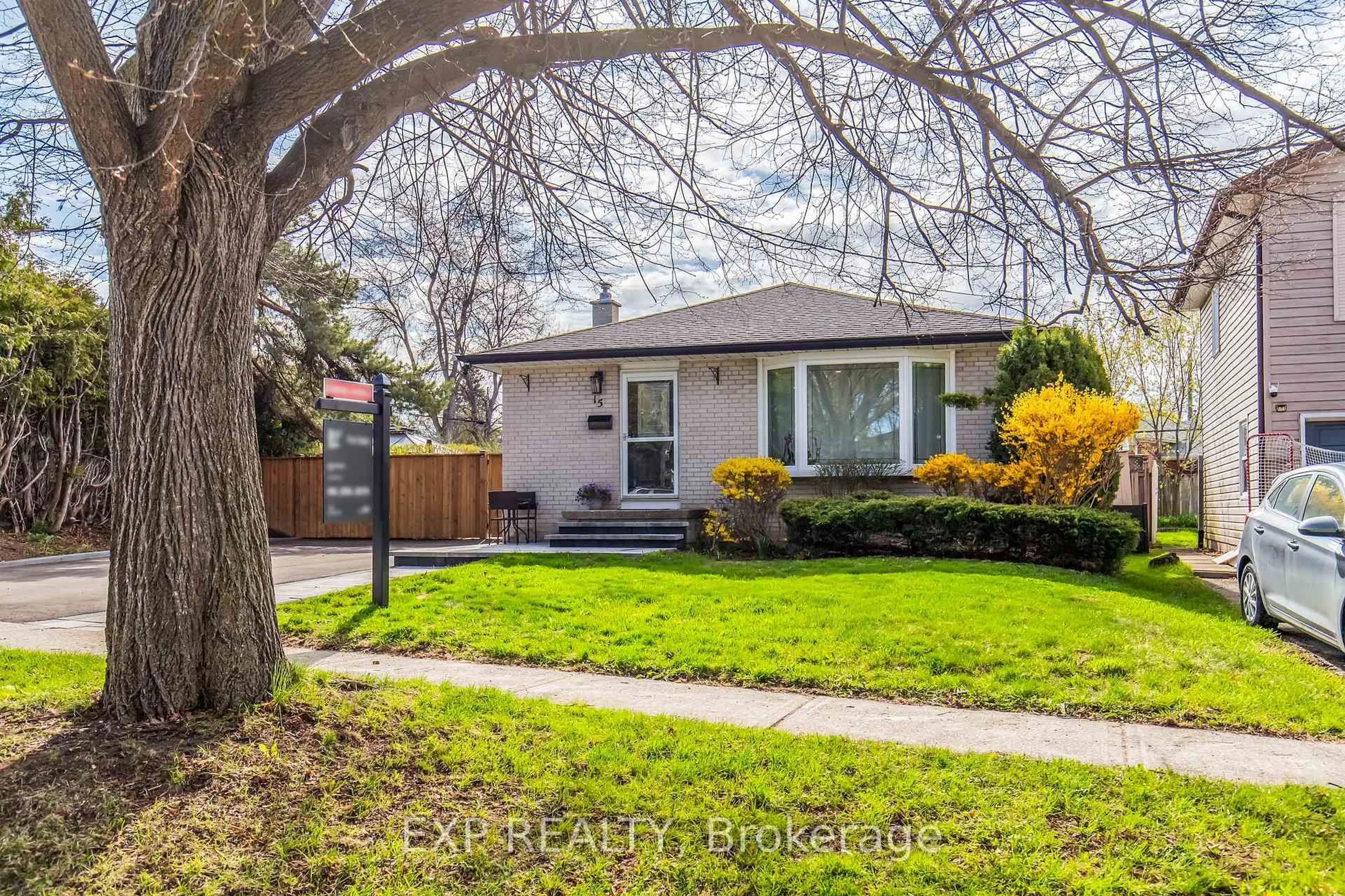 Unknown for 15 Rexway Dr, Halton Hills Ontario L7G 1P7