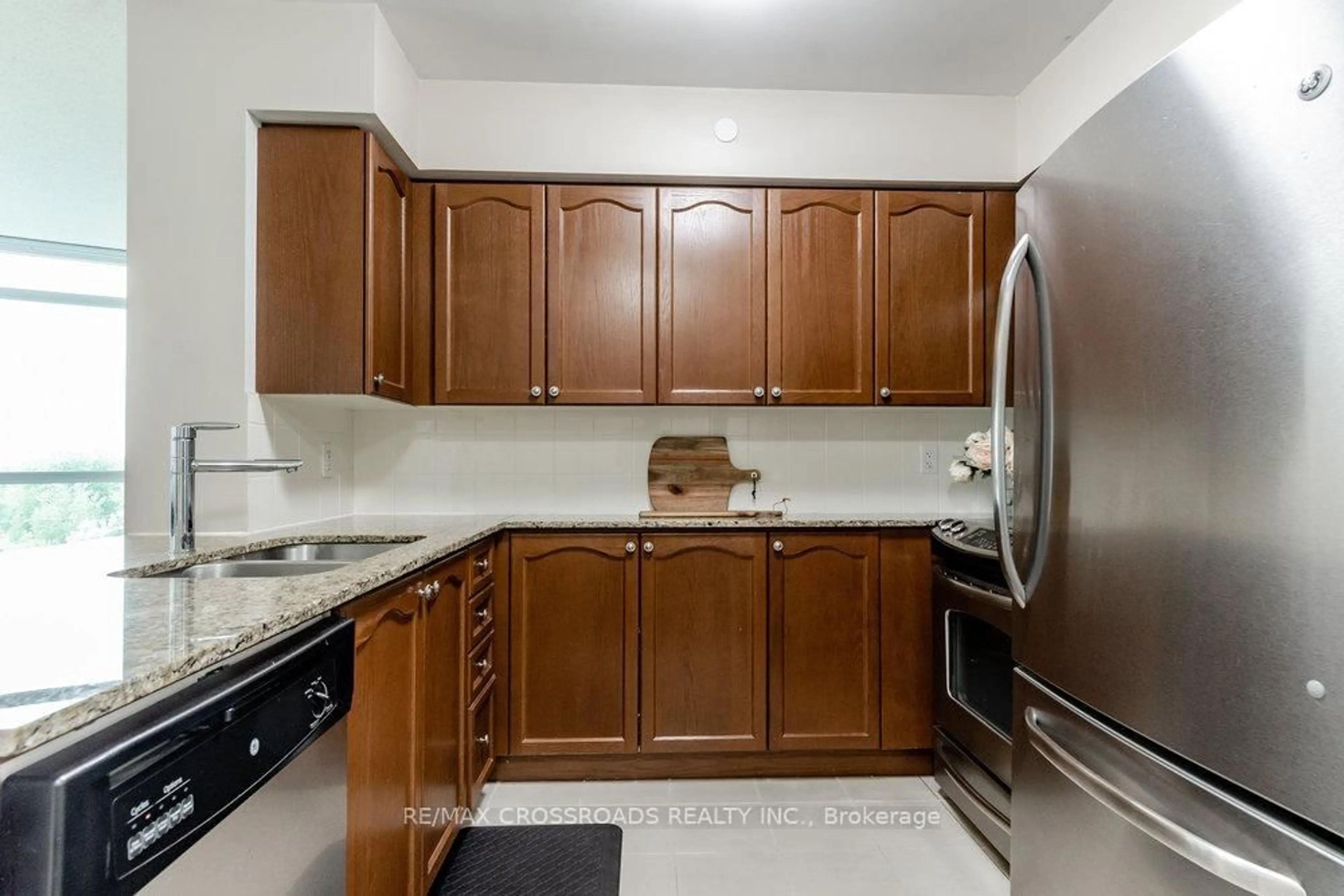 Standard kitchen, unknown for 215 Sherway Gardens Rd #604, Toronto Ontario M9C 0A4