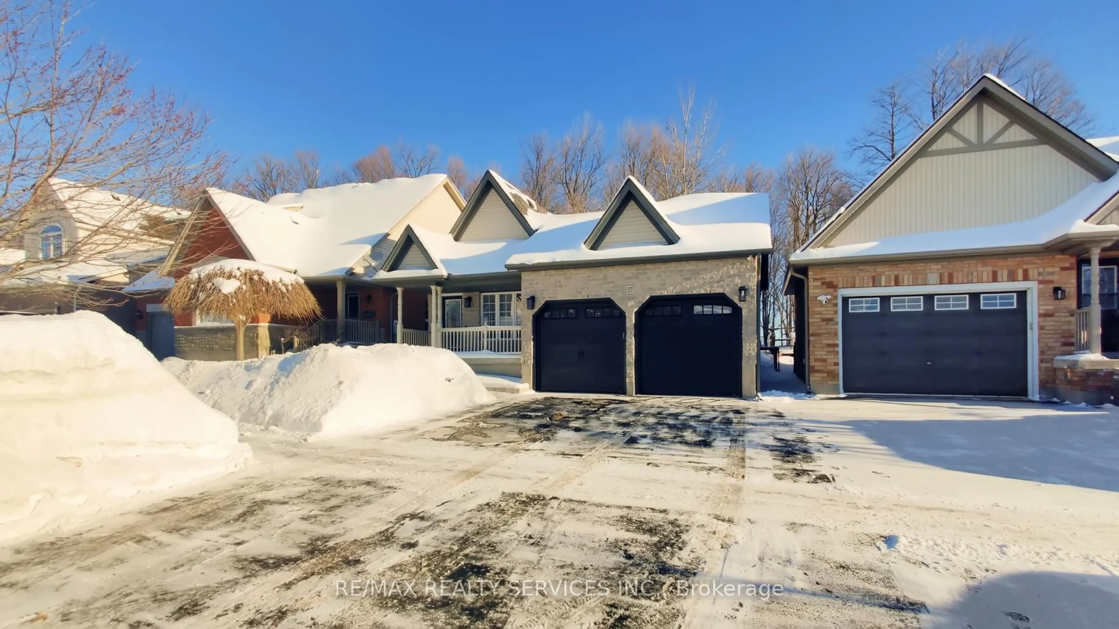 Unknown for 37 Abbey Rd, Orangeville Ontario L9W 5E3