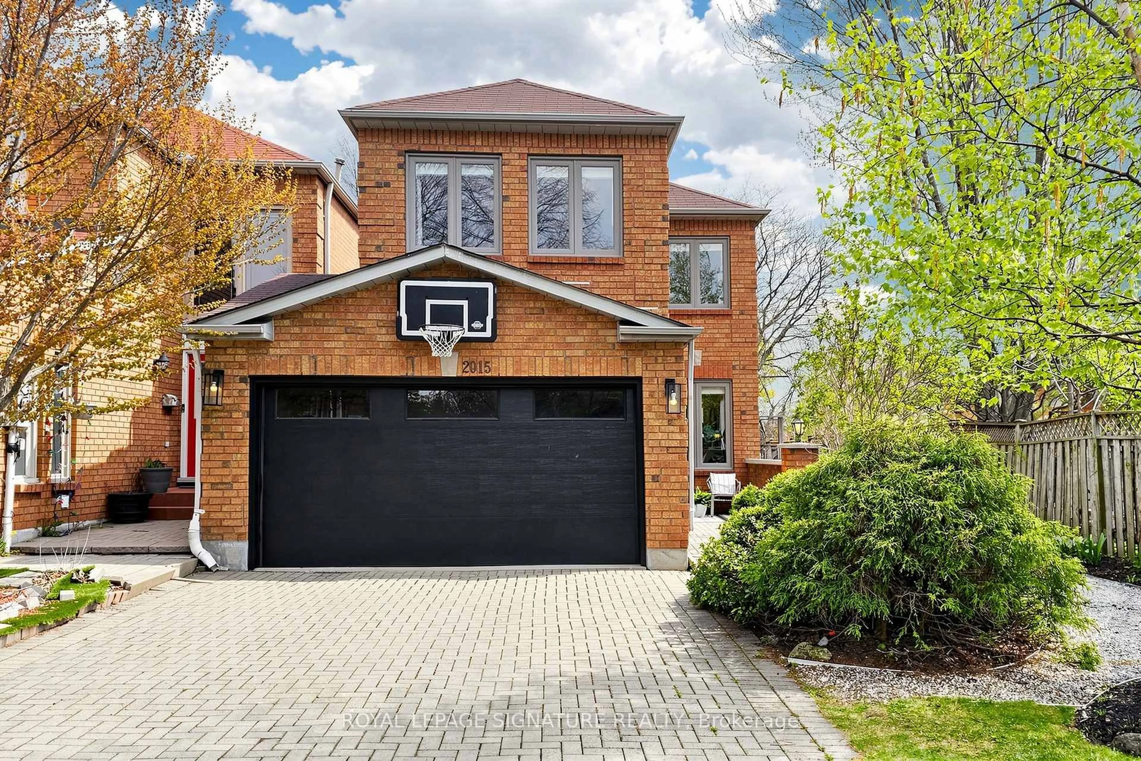 Home with brick exterior material, street for 2015 Brays Lane, Oakville Ontario L6M 2S8