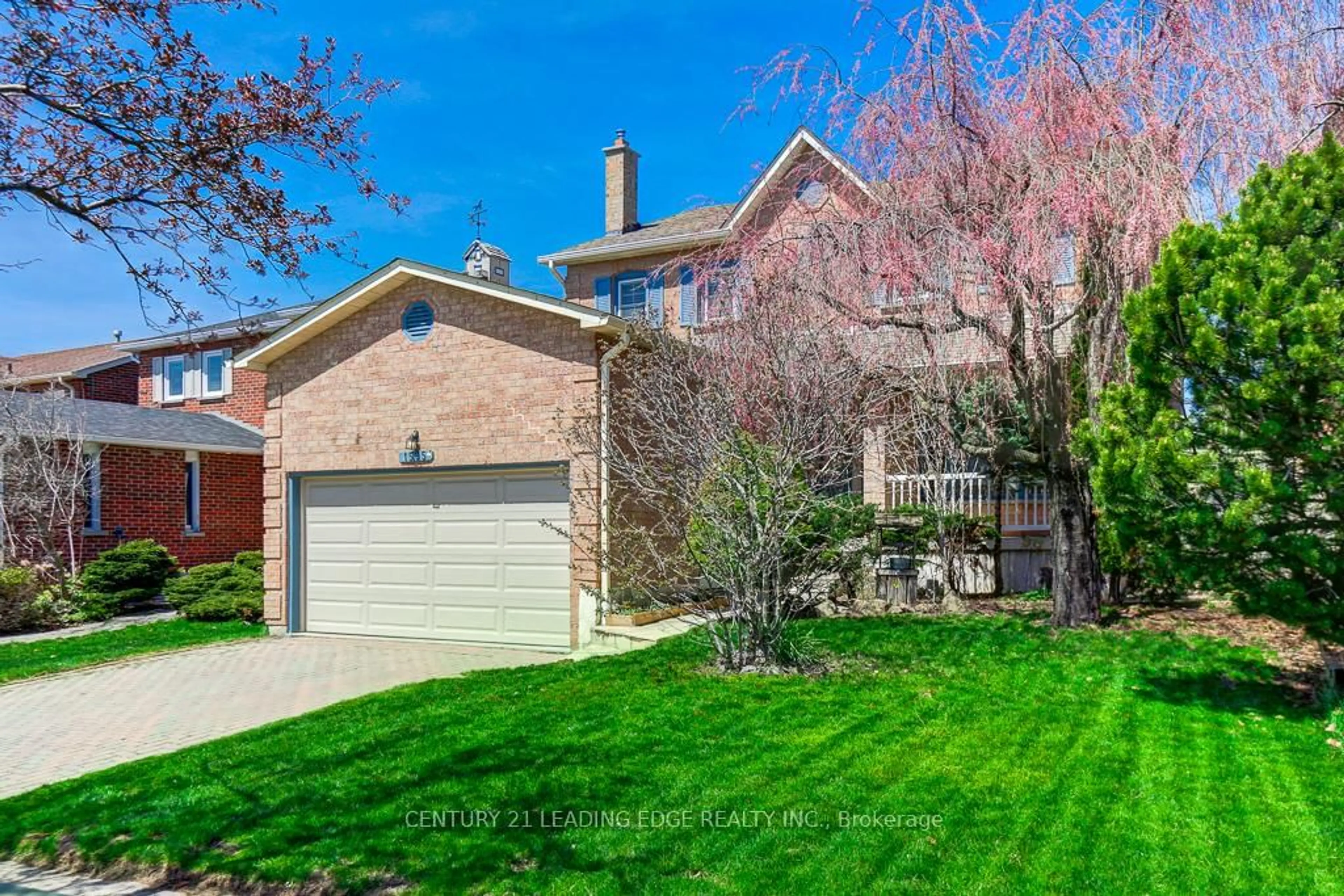 Unknown for 1595 Sir Monty's Dr, Mississauga Ontario L5N 4P1