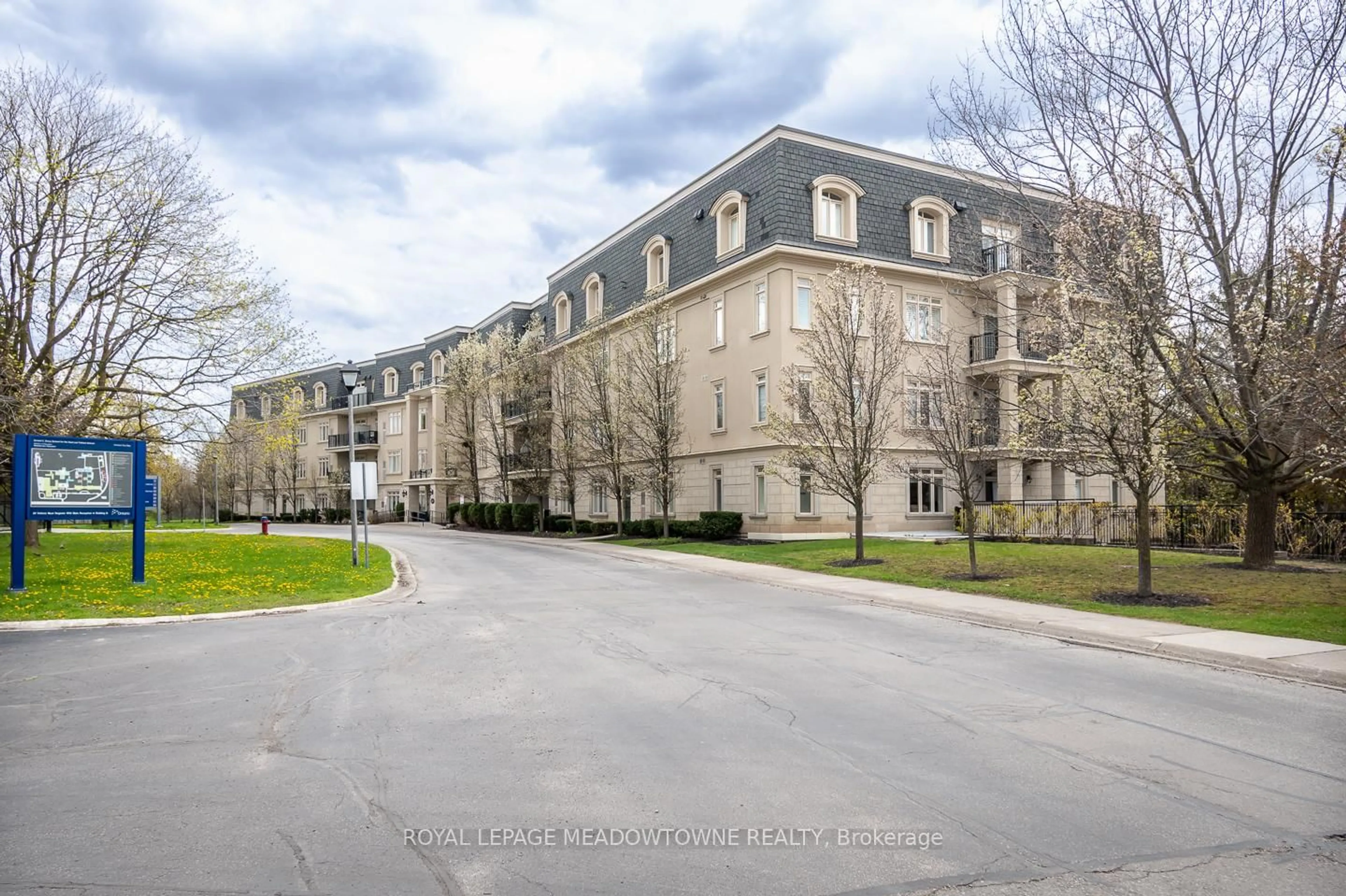 Unknown for 443 Centennial Forest Dr #408, Milton Ontario L9T 6A1