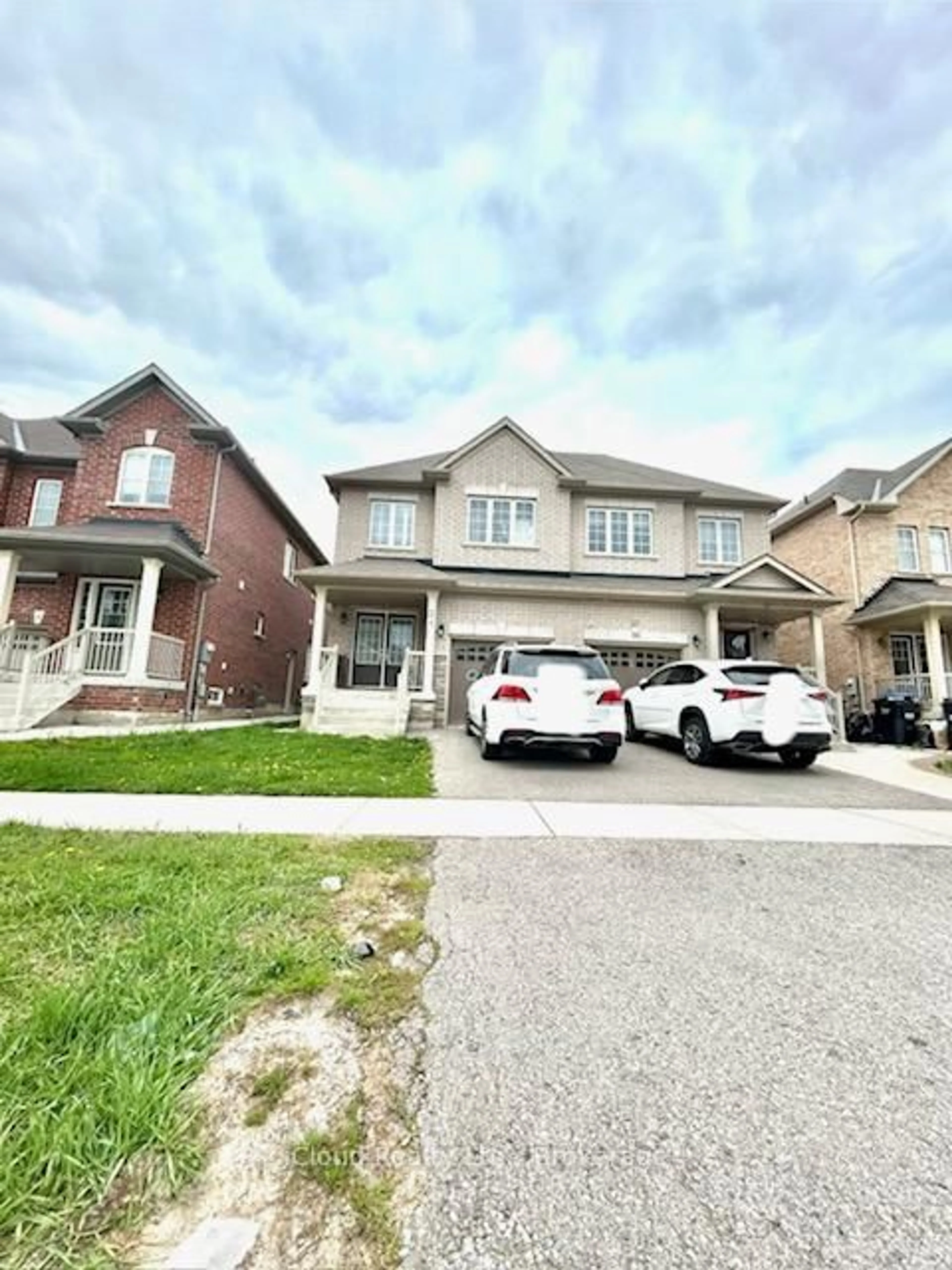 Unknown for 24 Yardley Cres, Brampton Ontario L6X 5L3