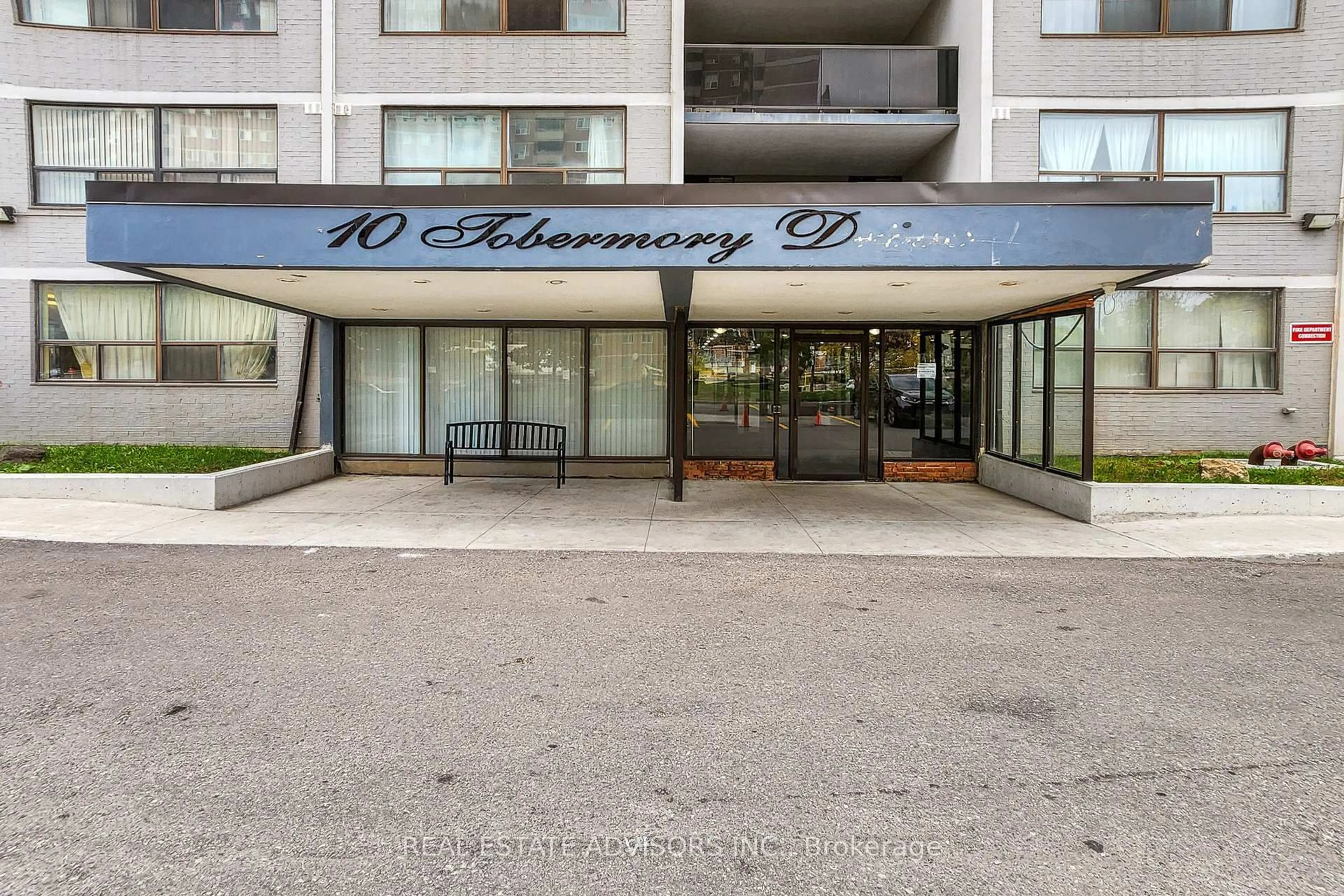 Unknown for 10 Tobermory Dr #705, Toronto Ontario M3N 2Y5