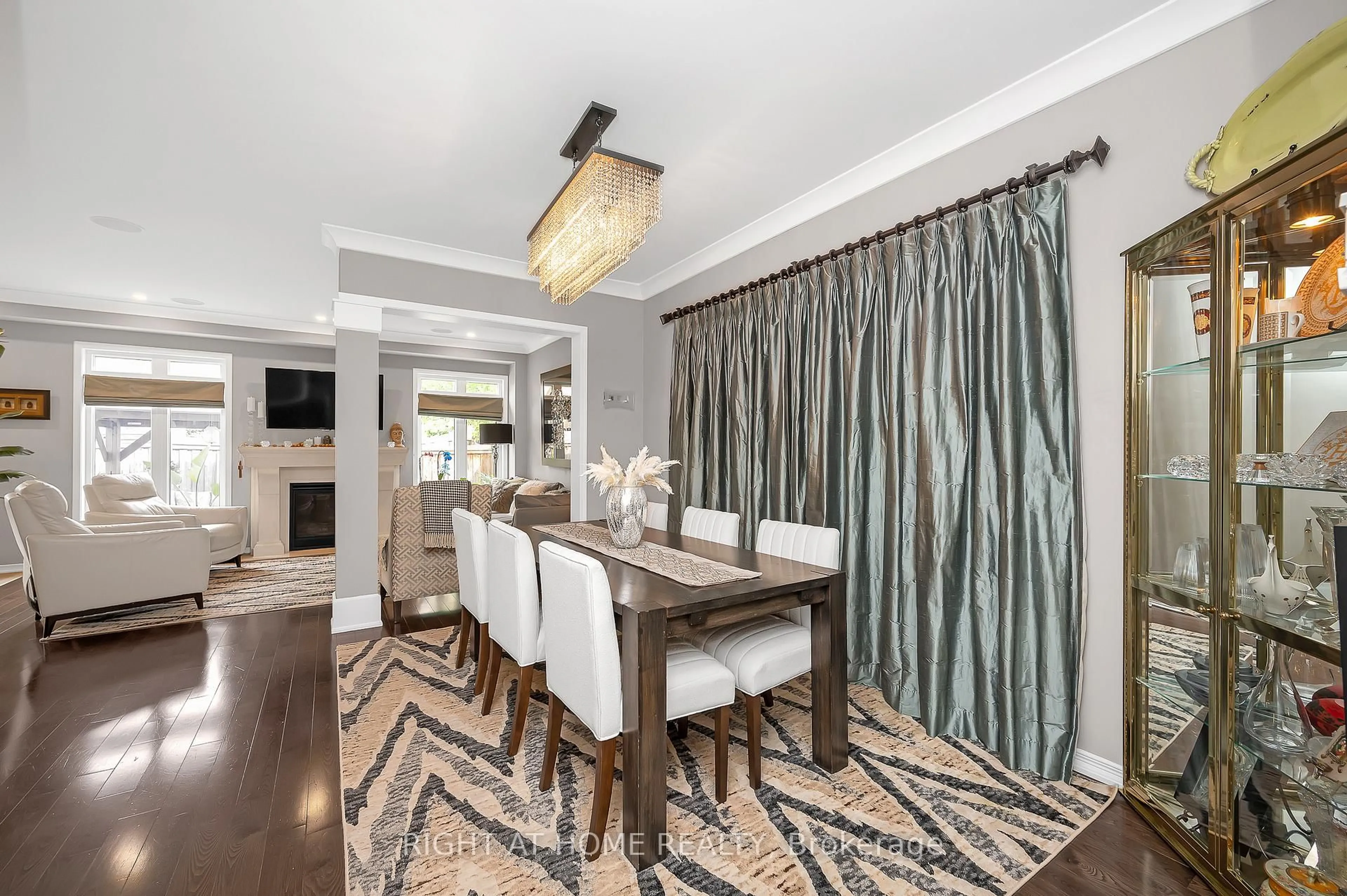 Dining room, unknown for 4789 Thomas Alton Blvd, Burlington Ontario L7M 0K4