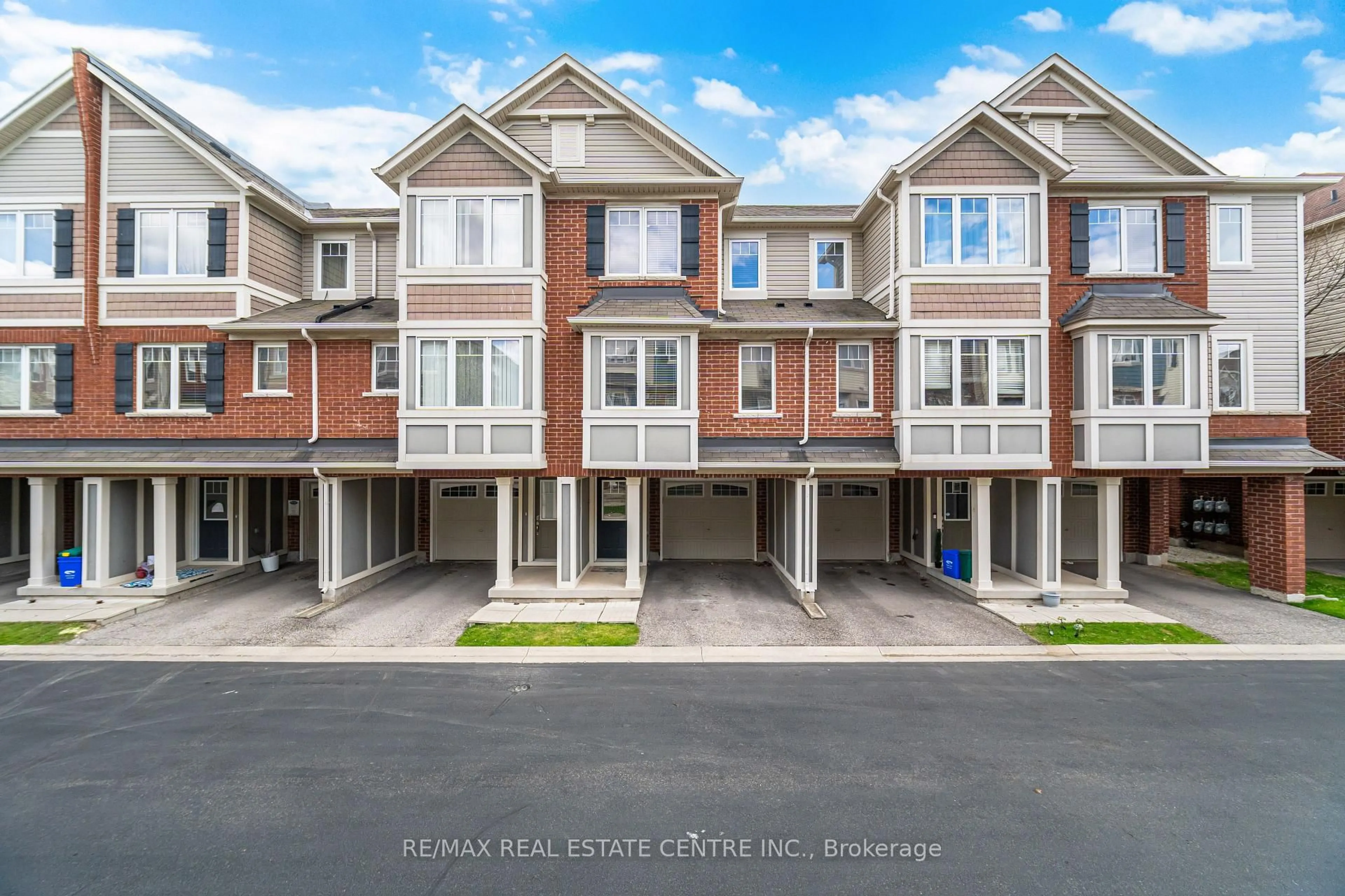 A pic from outside/outdoor area/front of a property/back of a property/a pic from drone, unknown for 6020 Derry Rd #64, Milton Ontario L9T 8L6