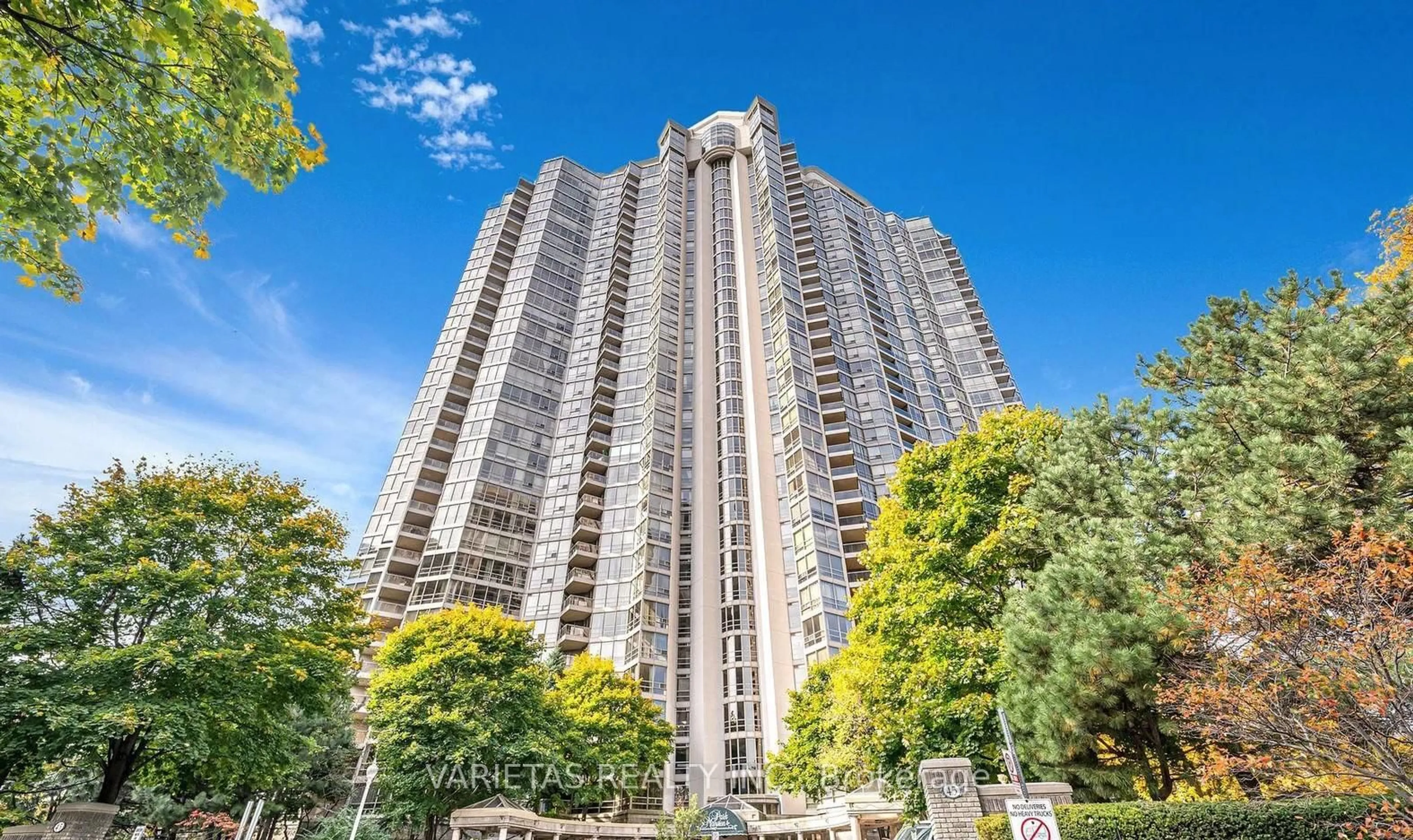 Unknown for 45 Kingsbridge Garden Circ #702, Mississauga Ontario L5R 3K4
