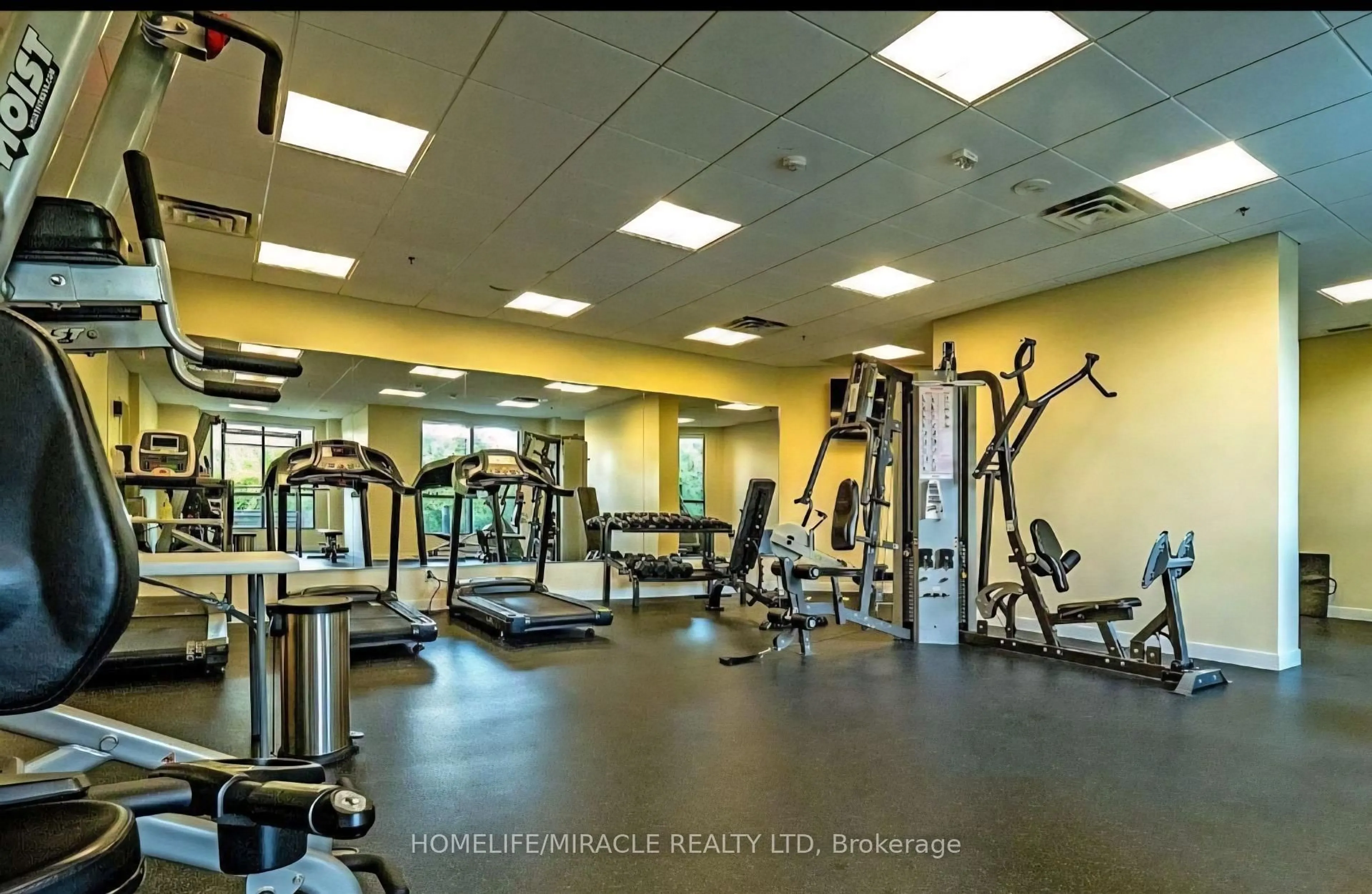 Gym or fitness room for 840 Queens Plate Dr #1512, Toronto Ontario M9W 6Z3