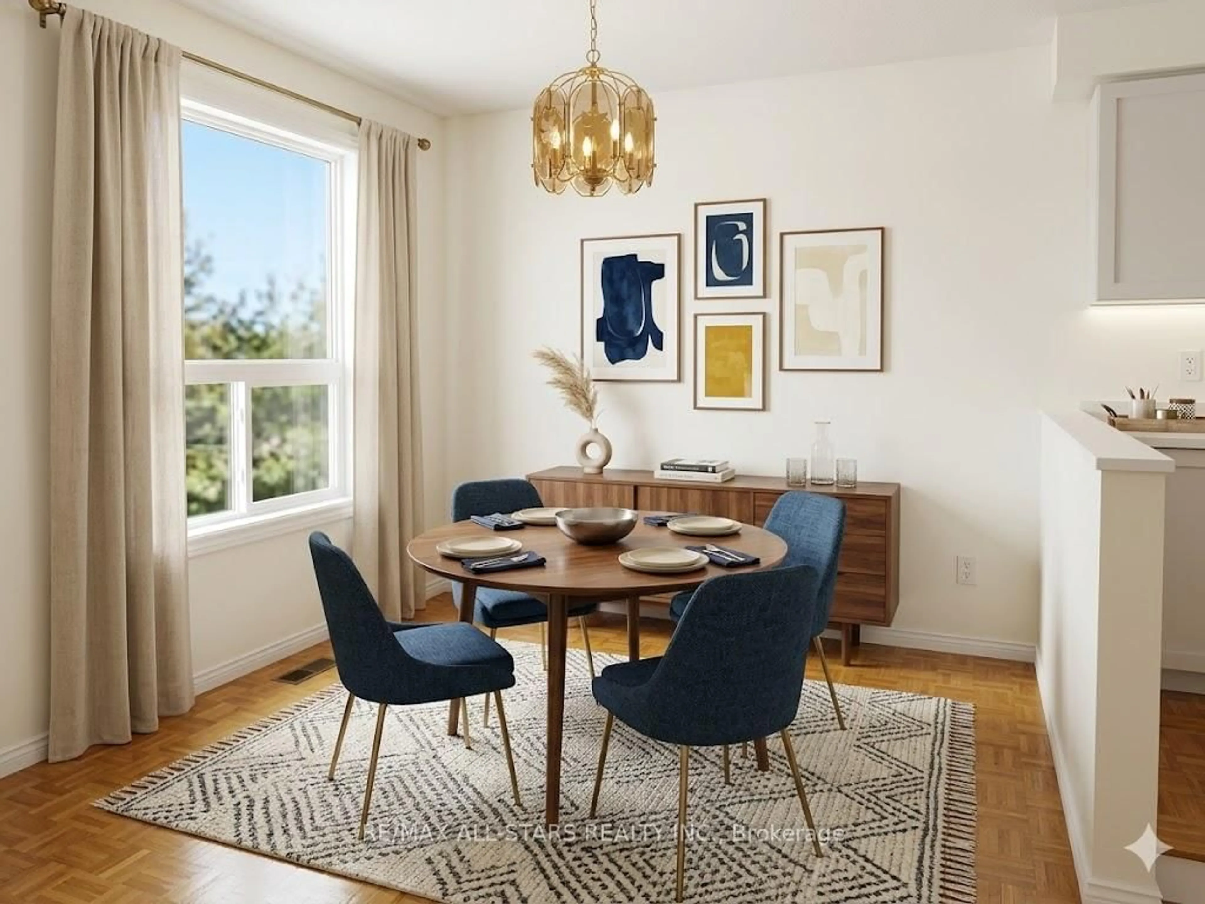 Dining room, wood/laminate floor for 61 Eden Park Dr, Brampton Ontario L6T 3A5