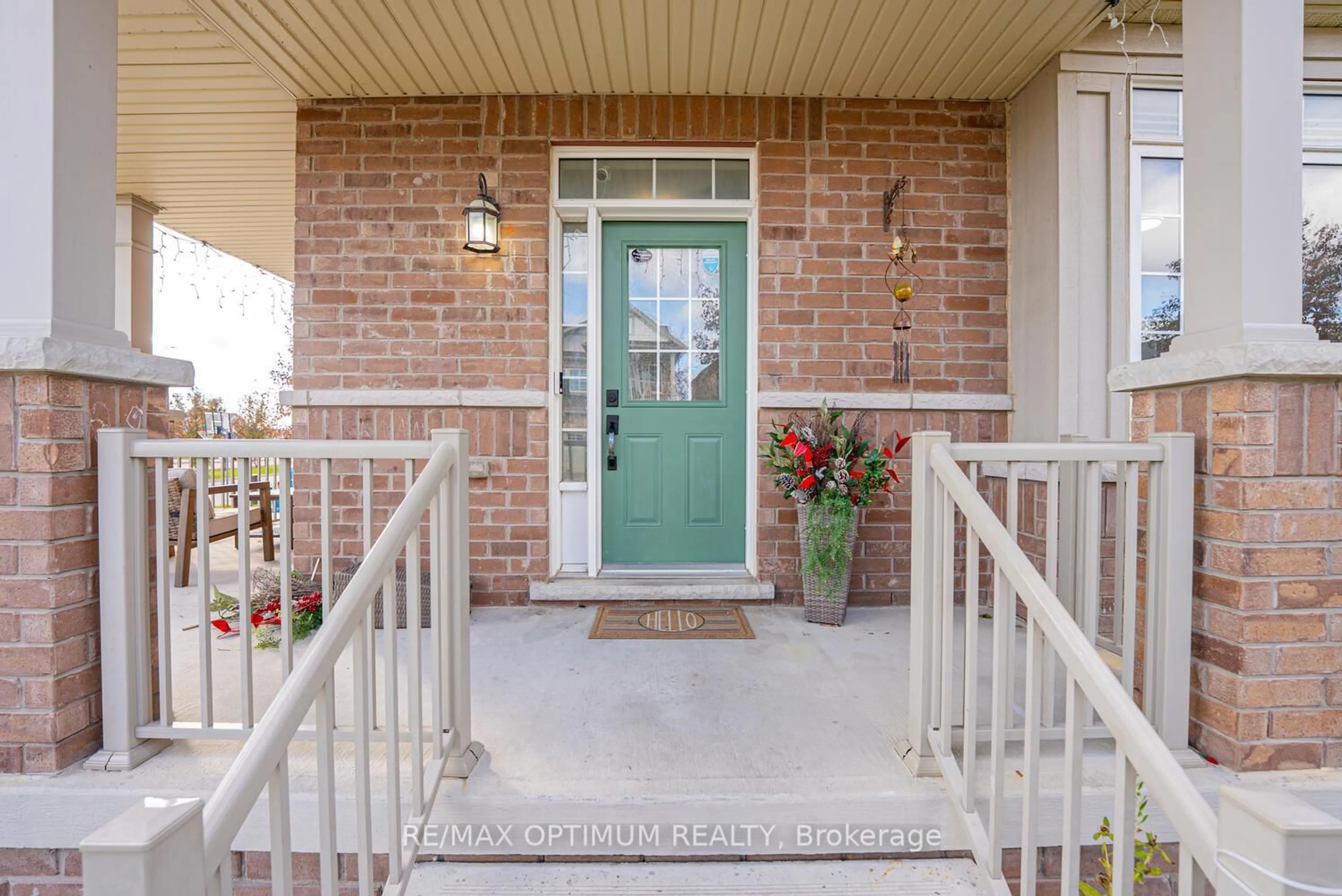 Indoor entryway for 39 Divinity Circ, Brampton Ontario L7A 3Y4
