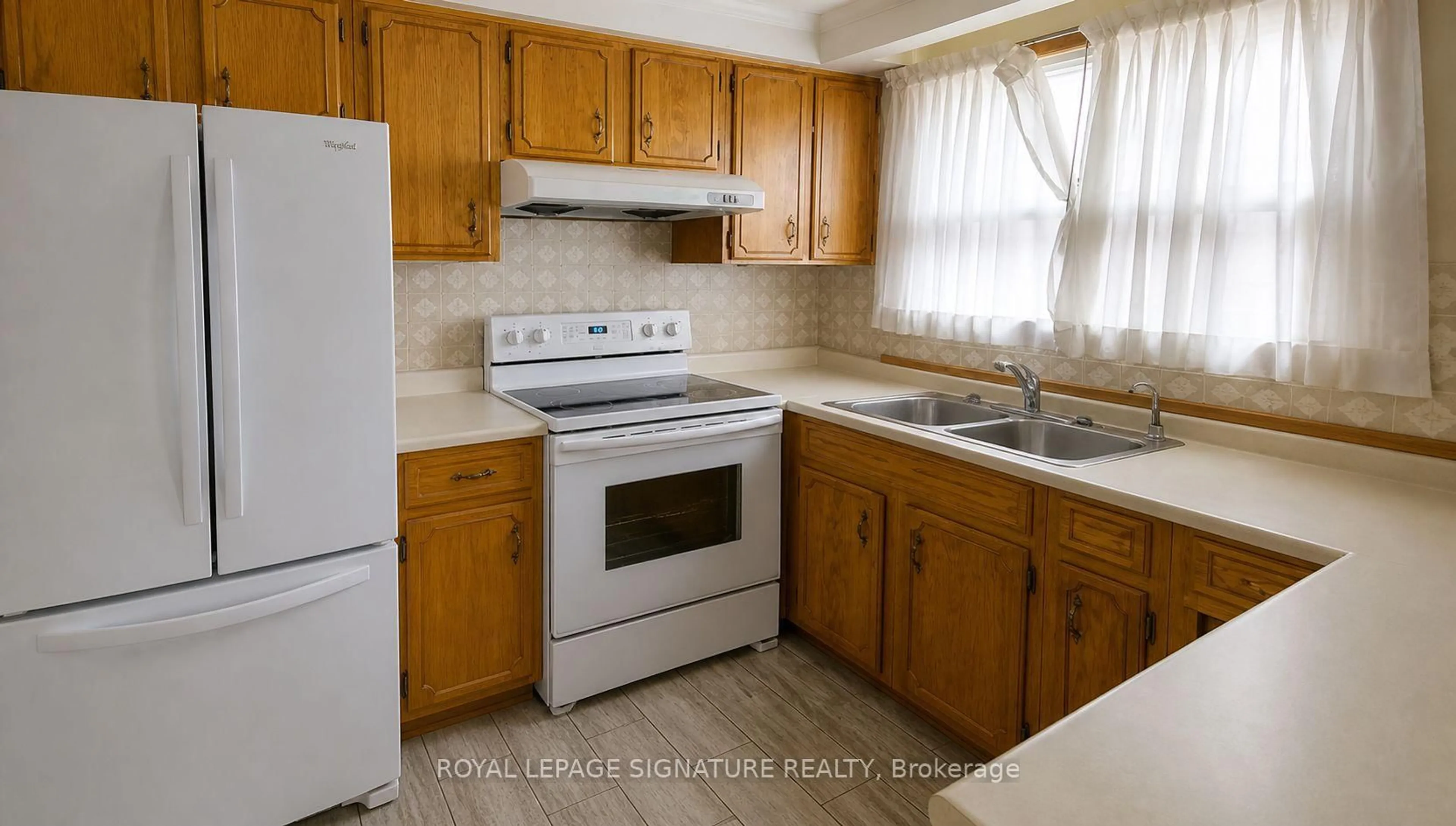 Standard kitchen, unknown for 4 Imogene Ave, Toronto Ontario M9M 1N6