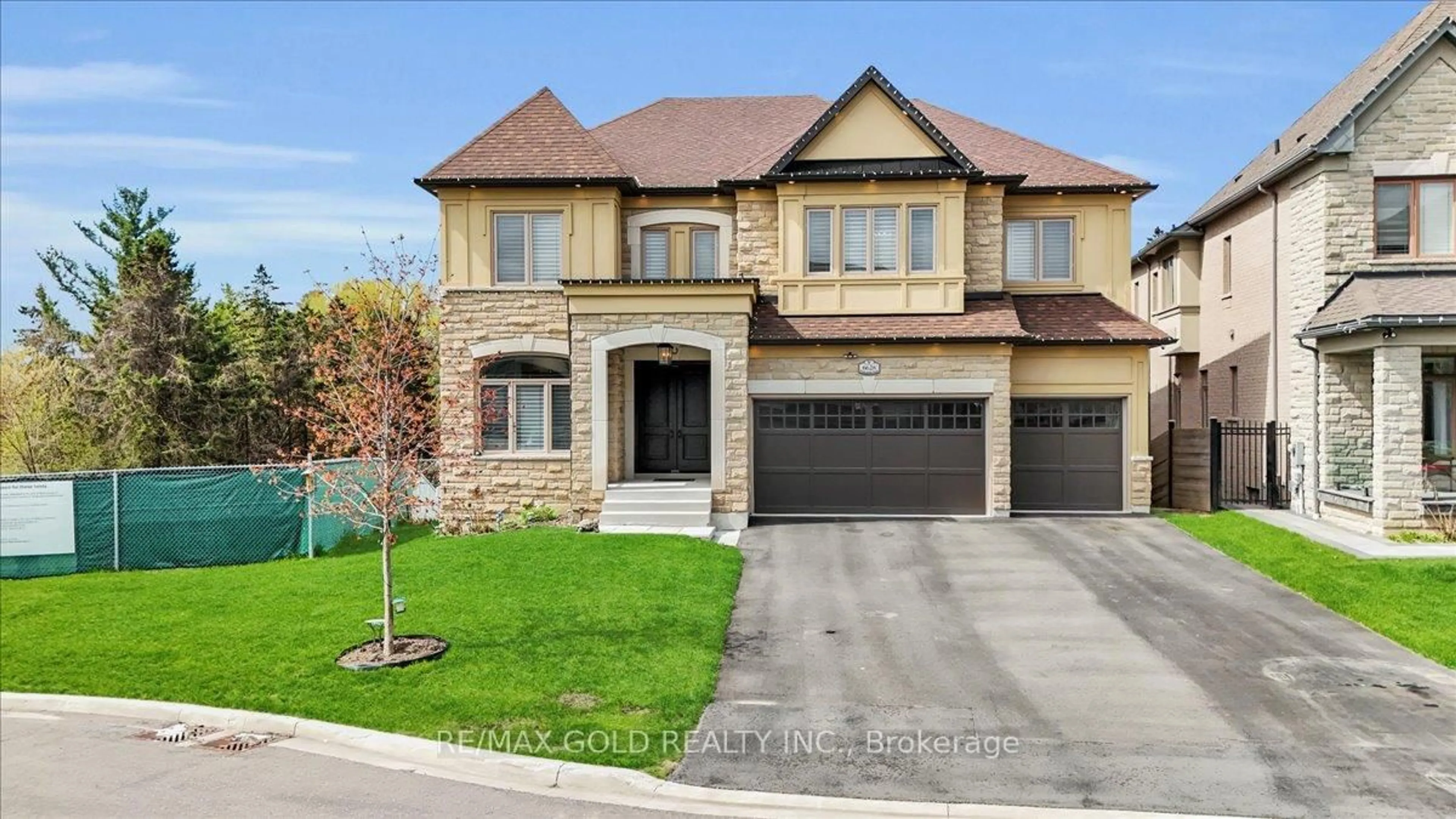 Home with brick exterior material, street for 6628 Rothschild Tr, Mississauga Ontario L5W 0A6