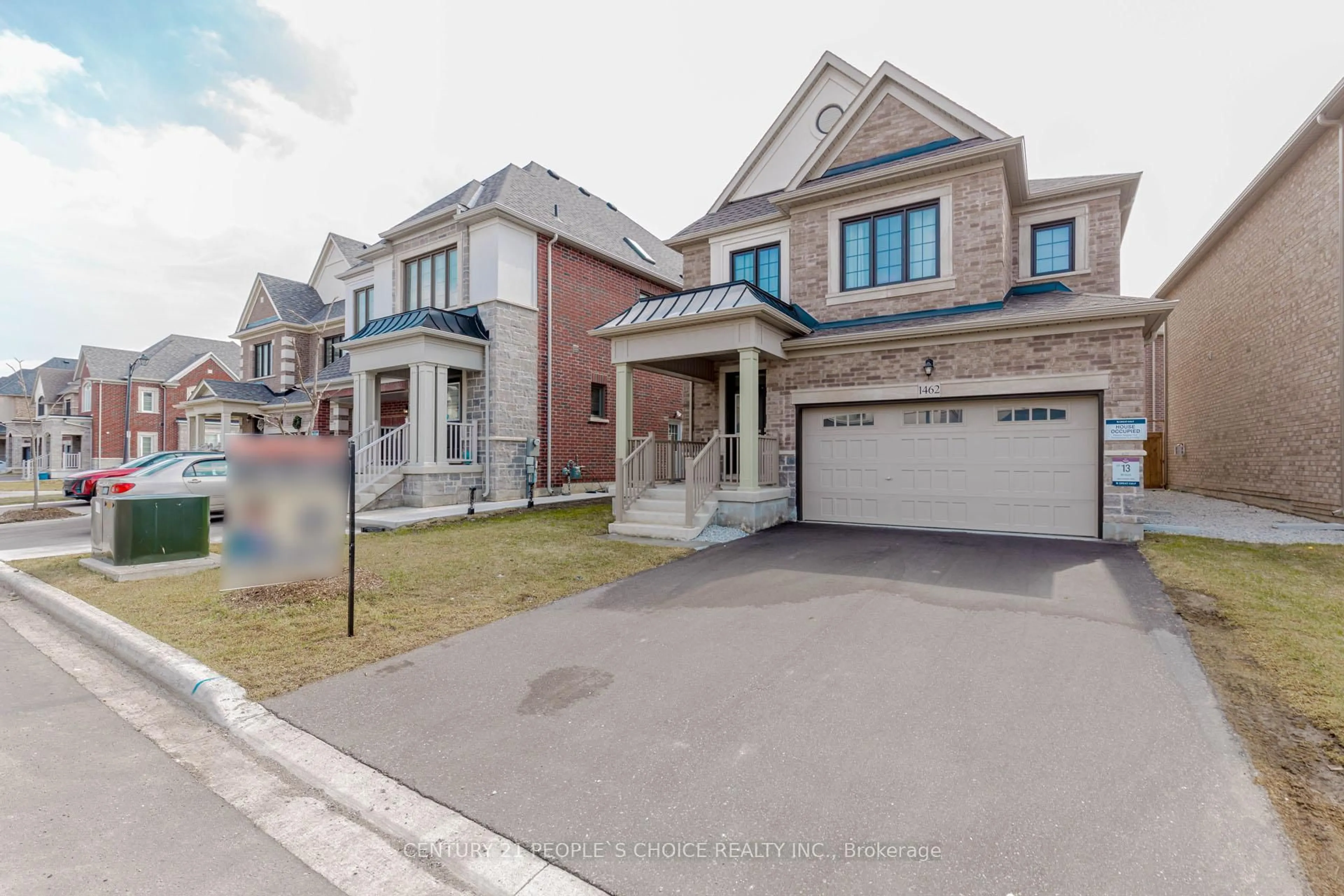 Home with brick exterior material, street for 1462 Kitchen Crt, Milton Ontario L9E 1Y8