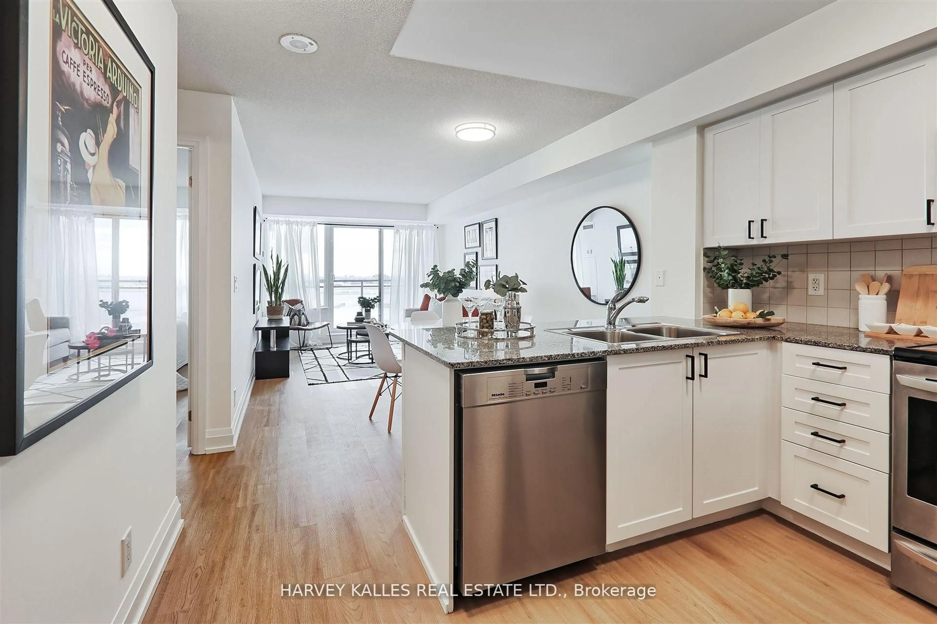 Open concept kitchen, unknown for 1070 Sheppard Ave #912, Toronto Ontario M3J 0G8