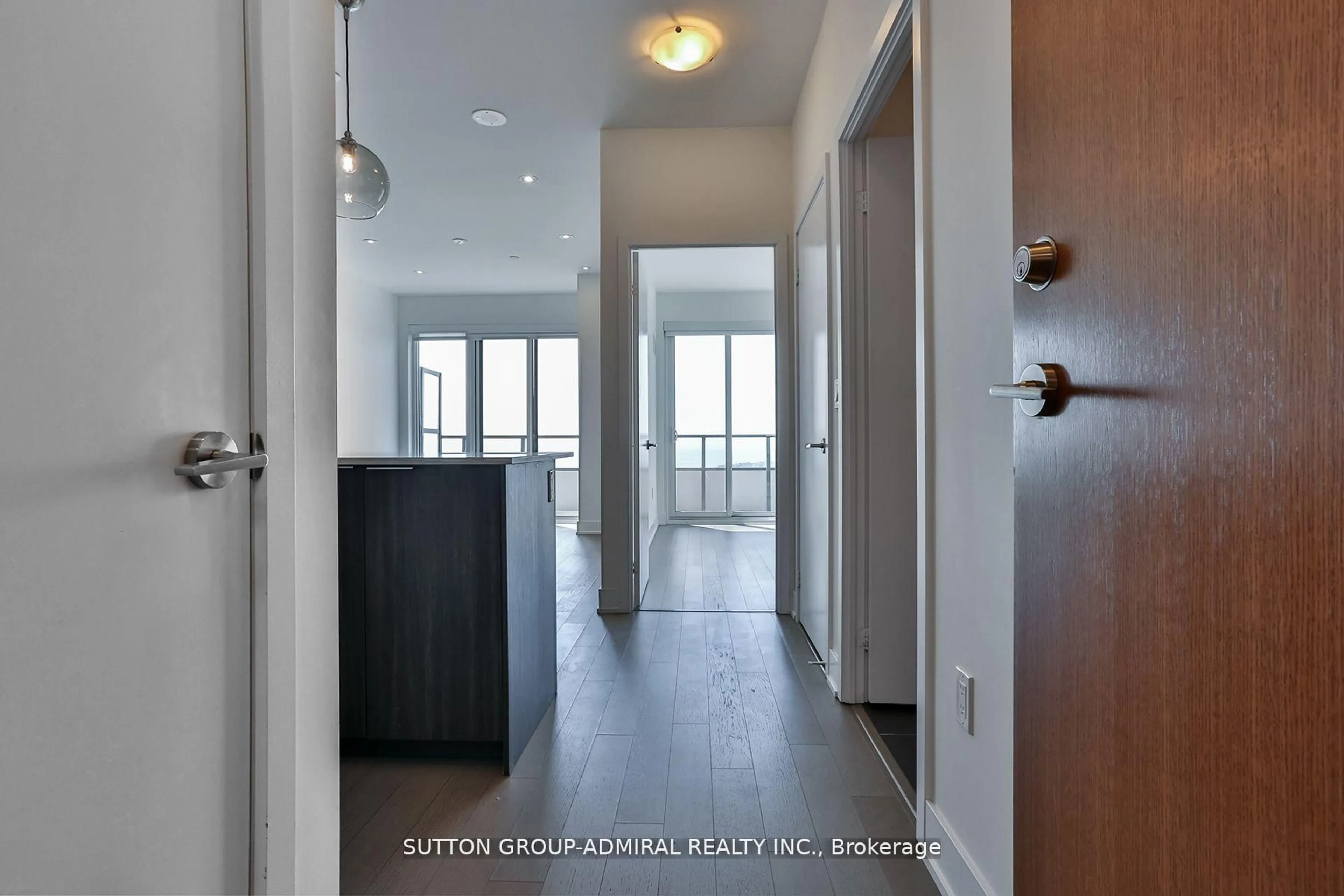 Indoor entryway for 20 Shore Breeze Dr #2901, Toronto Ontario M8V 0C7