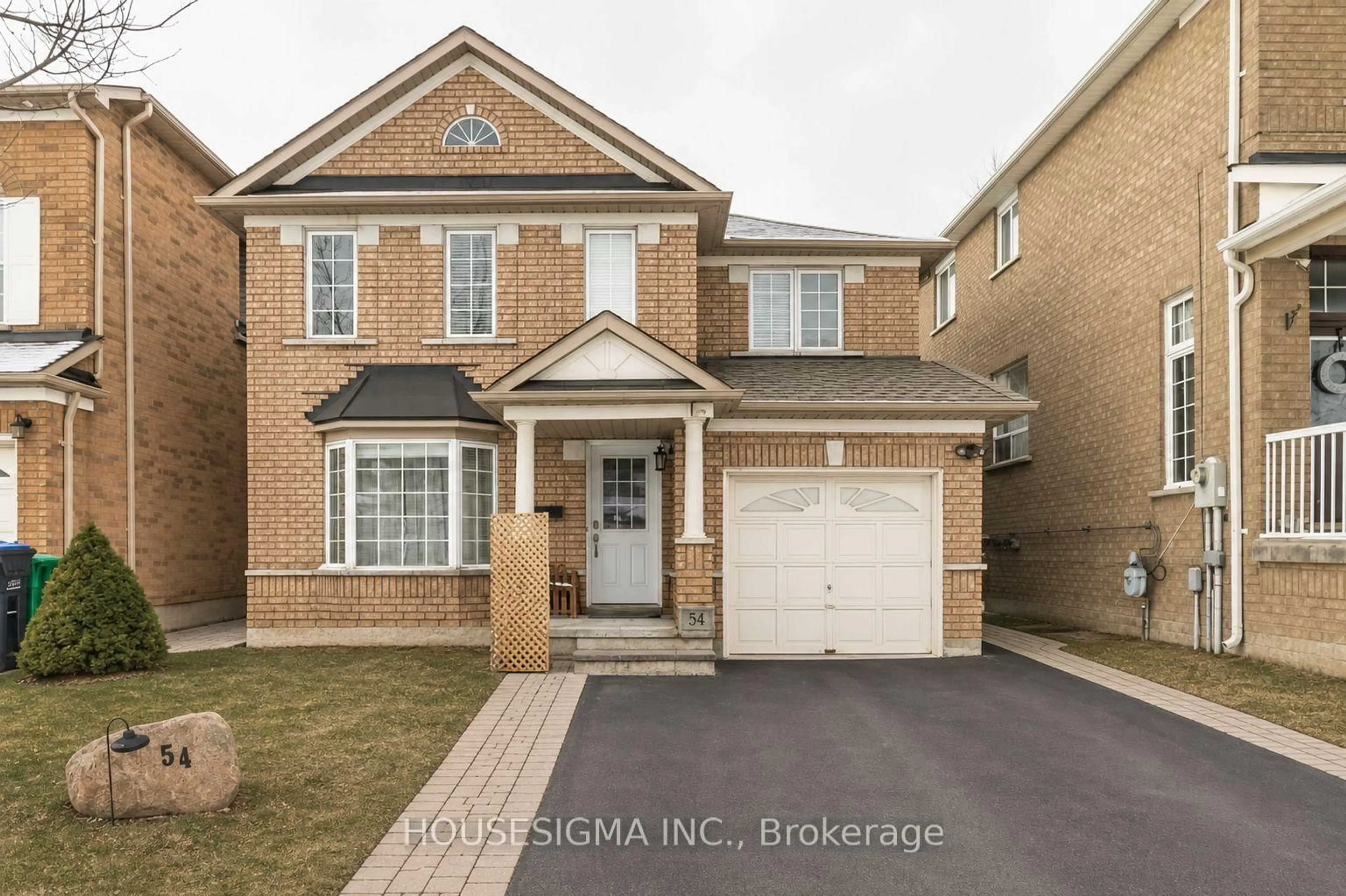 Home with brick exterior material, street for 54 Upper Highlands Dr, Brampton Ontario L6Z 4V9