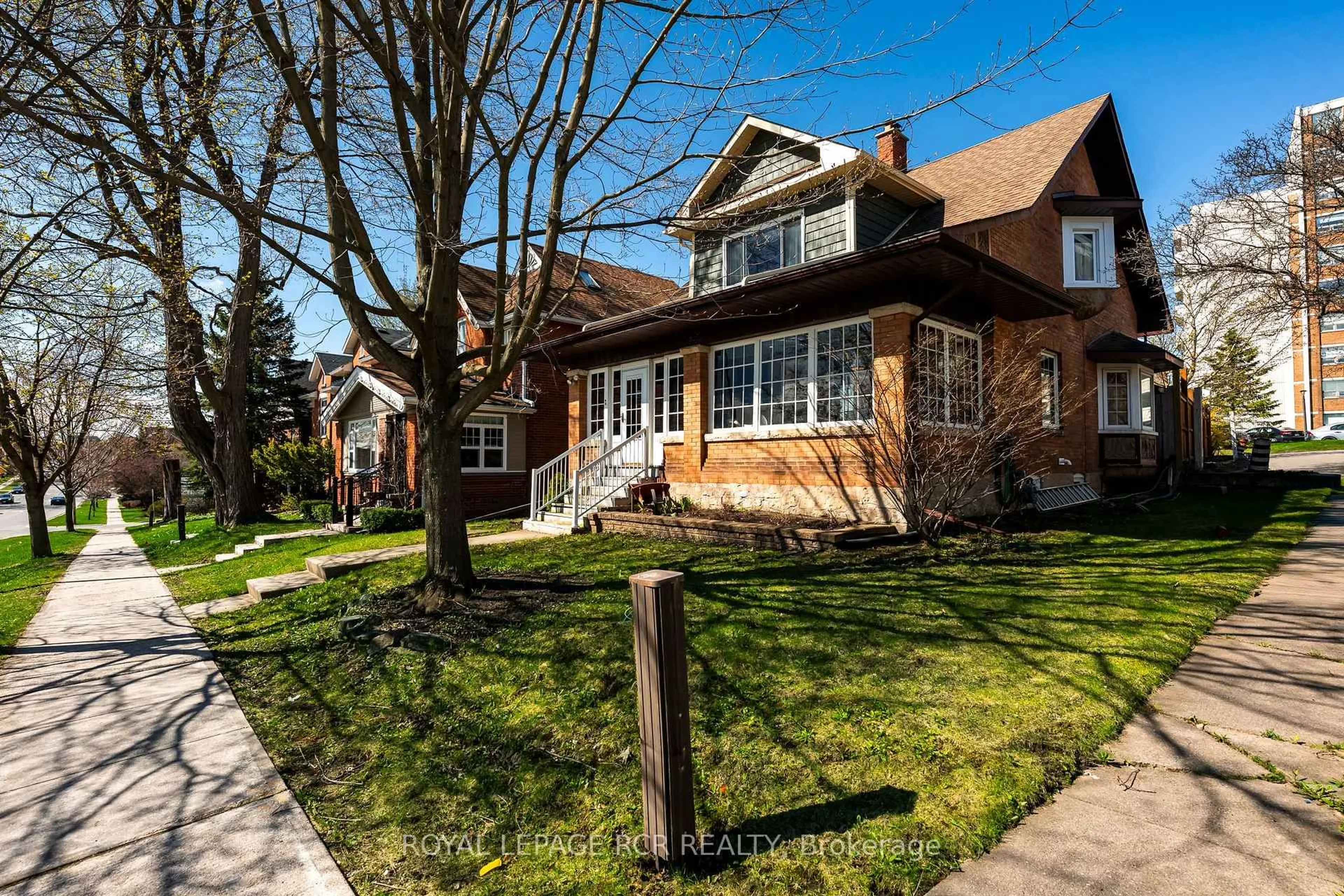 Home with brick exterior material, street for 42 First St, Orangeville Ontario L9W 2E2