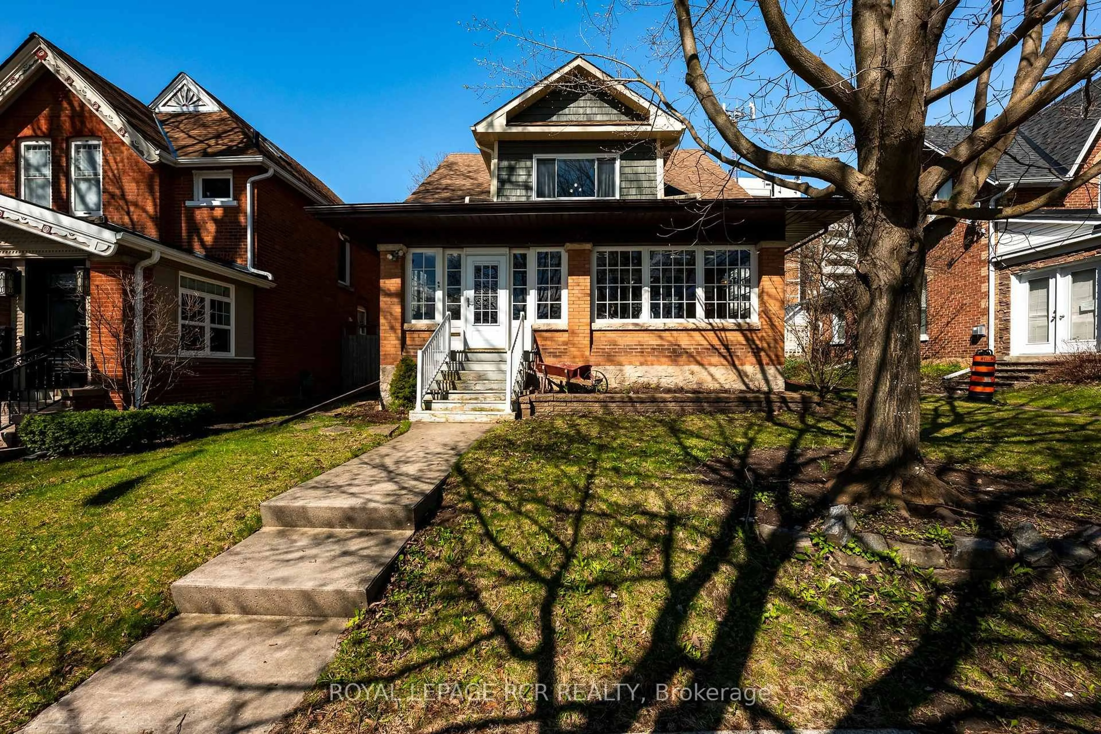 Unknown for 42 First St, Orangeville Ontario L9W 2E2