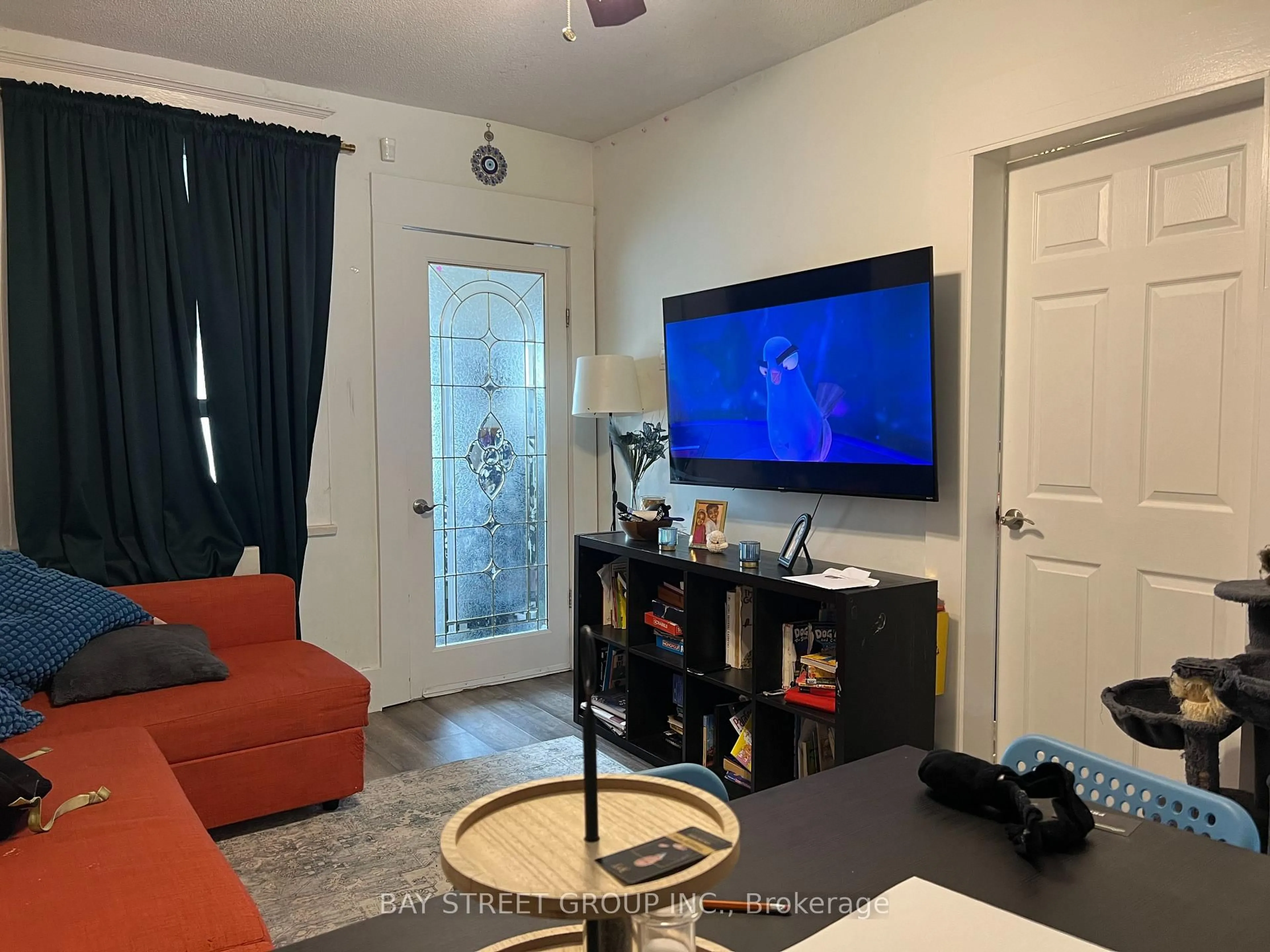 A pic of a room for 97 Sixteenth St, Toronto Ontario M8V 3J9