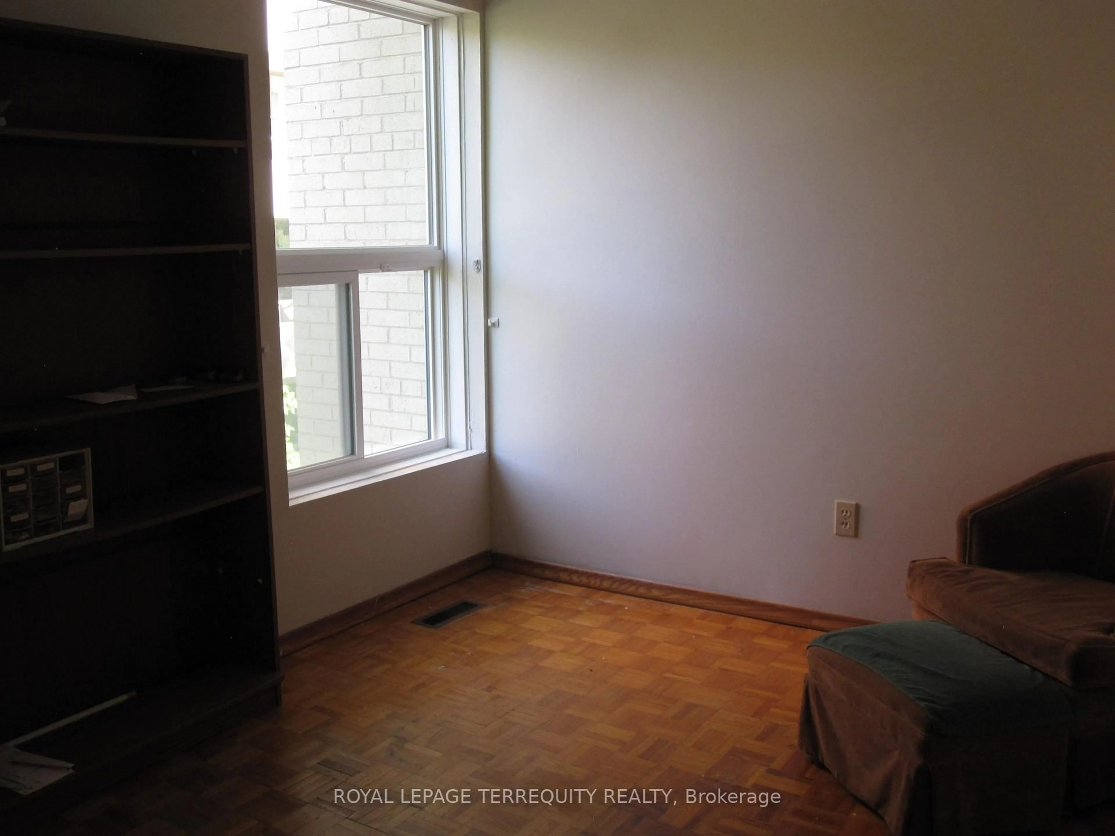 A pic of a room for 11 Four Winds Dr #18, Toronto Ontario M3J 1K7