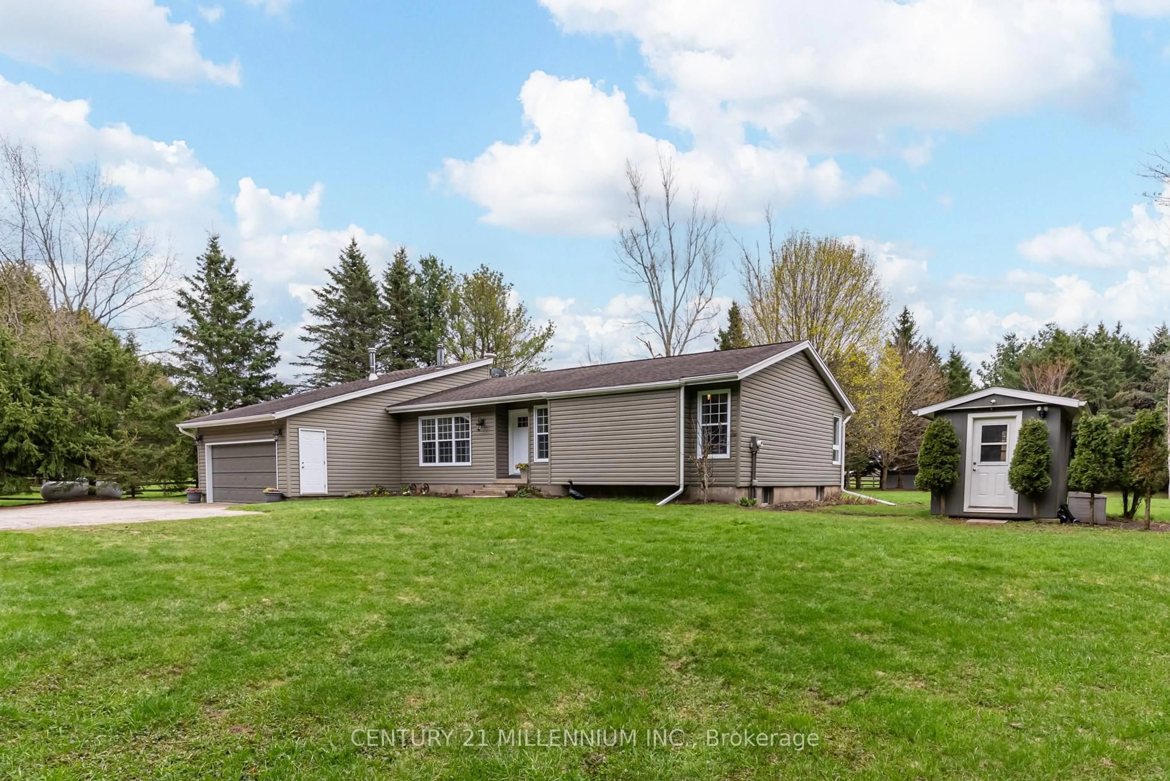 Unknown for 20280 Shaws Creek Rd, Caledon Ontario L7K 1K6