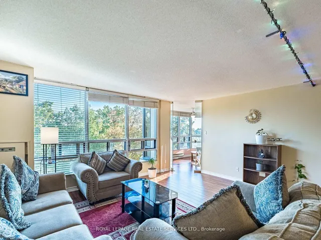 310 Mill St #512, Brampton 2