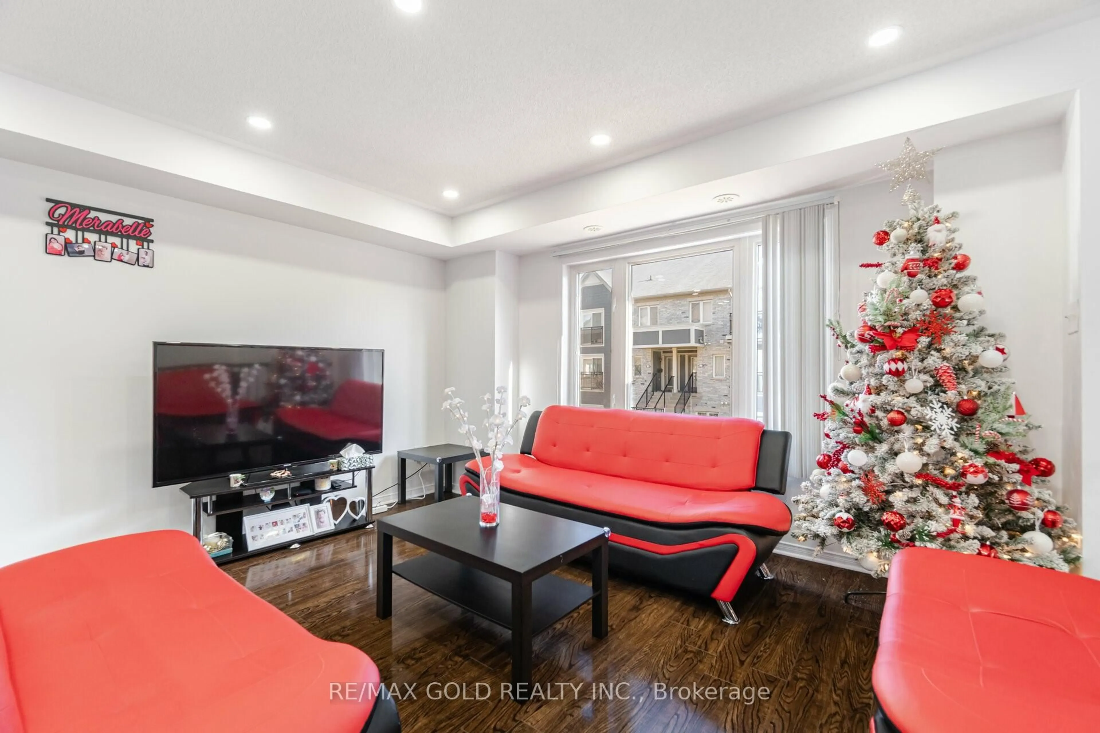 Living room with furniture, unknown for 60 Fairwood Circ #142, Brampton Ontario L6R 0Y6
