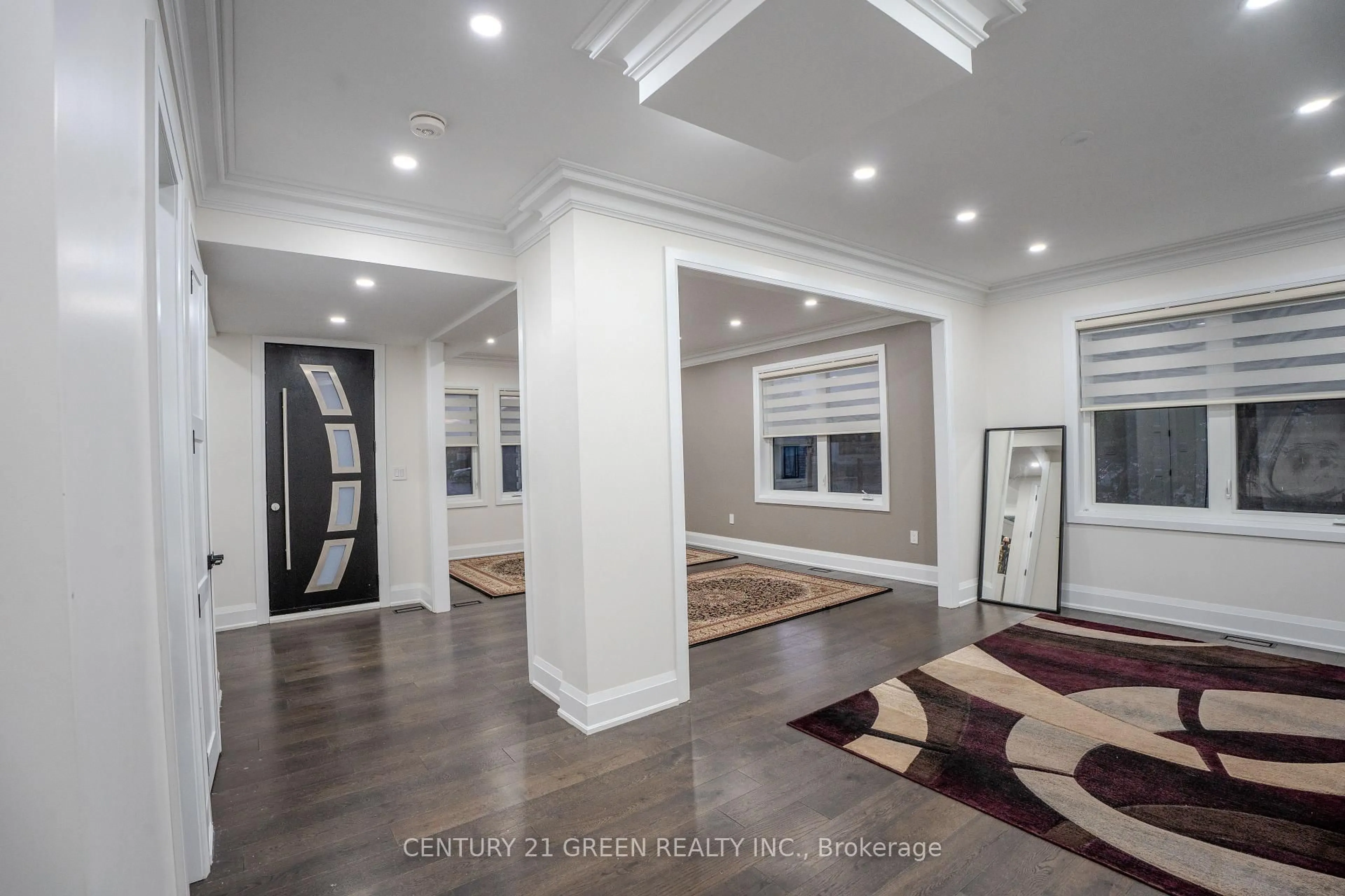 Indoor entryway for 12161 The Gore Rd, Caledon Ontario L7E 0W5