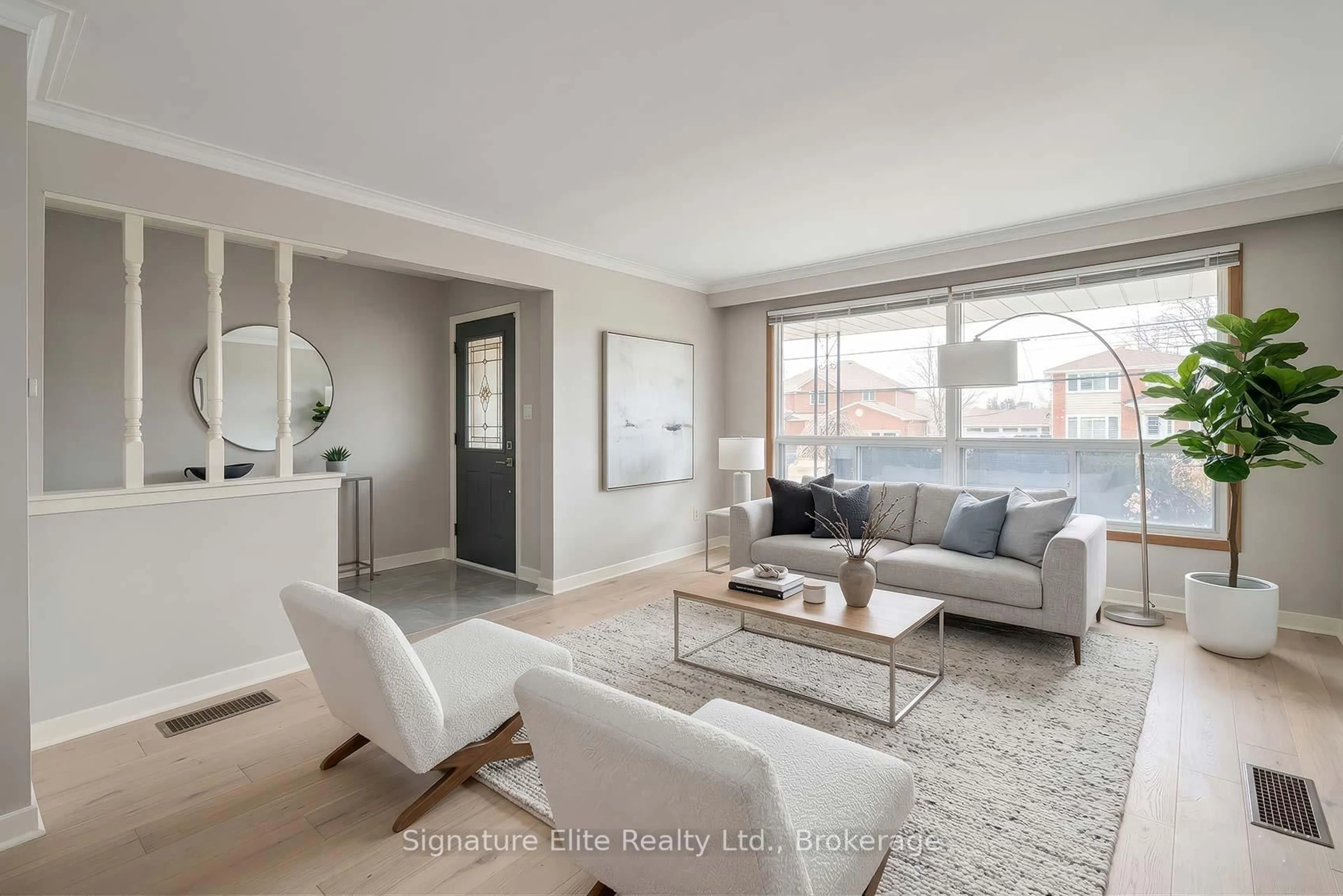 Living room with furniture, unknown for 255 Culford Rd, Toronto Ontario M6L 2V1