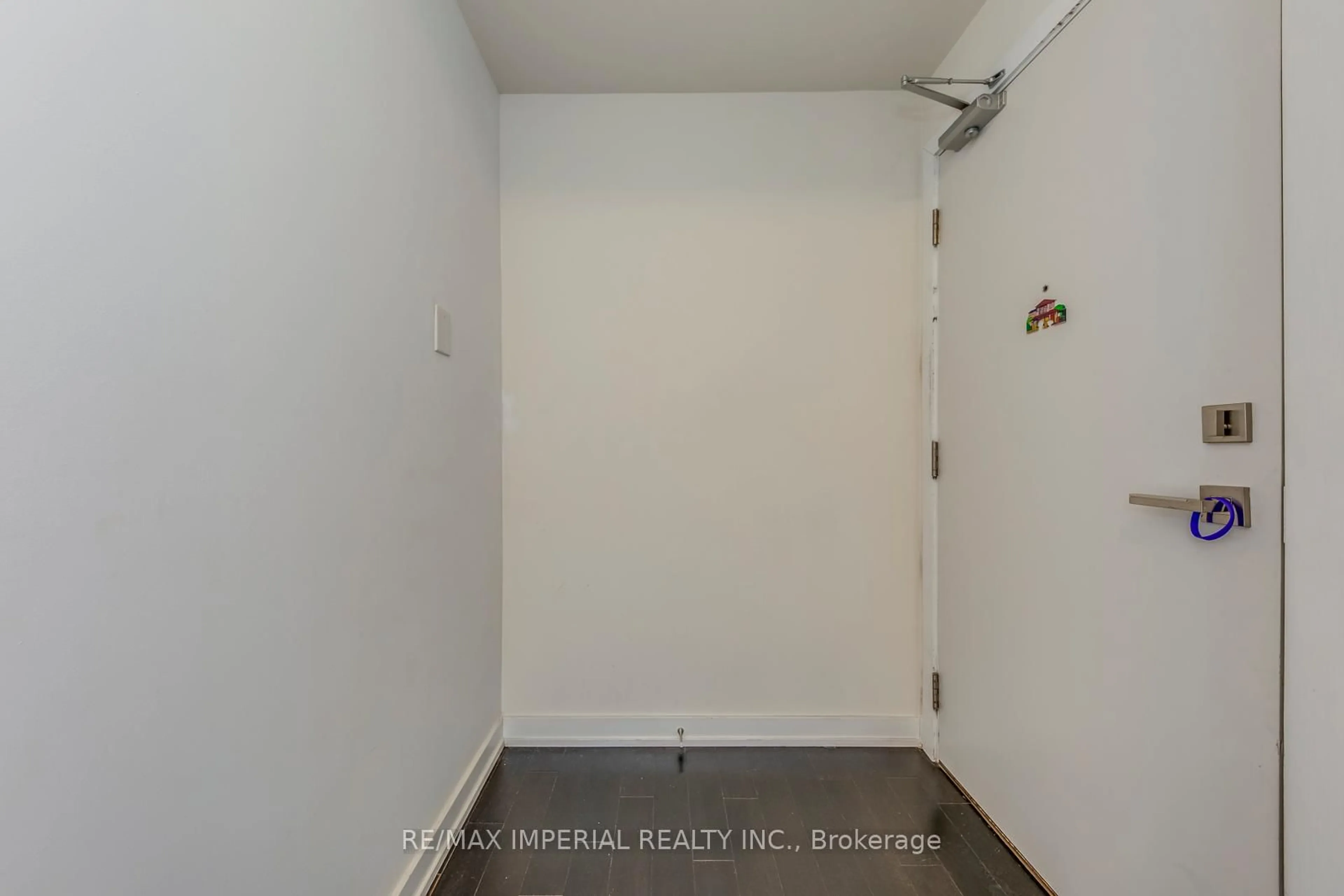 A pic of a room for 4011 Brickstone Mews #3105, Mississauga Ontario L5B 0J7